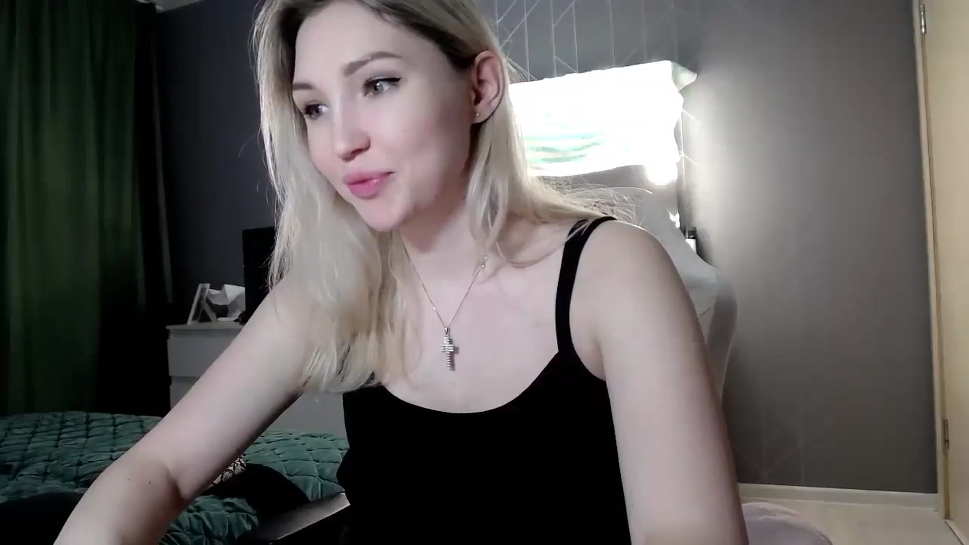Gallery image thumbnail from Ashley_cutie_'s myfreecams stream on, 06/18/2024, 15:09 image 9 of 20