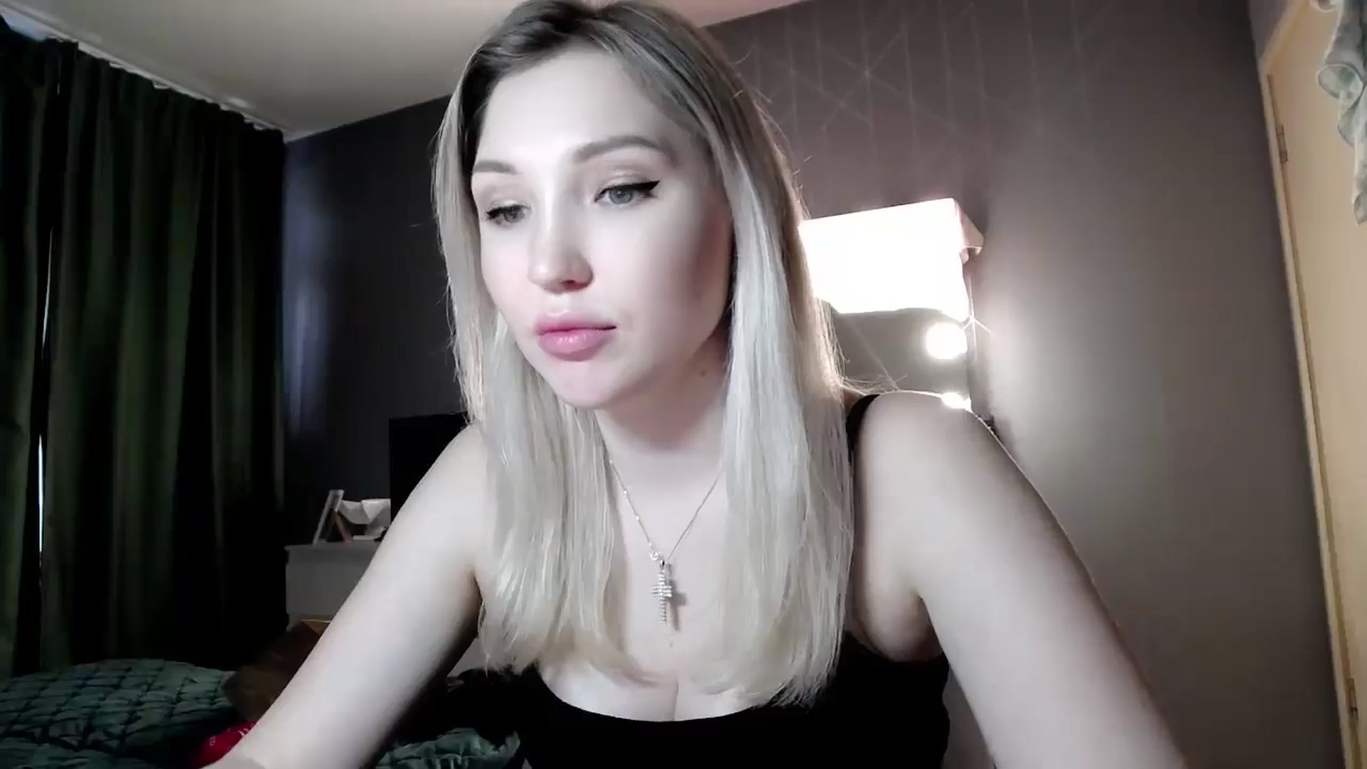 Gallery image thumbnail from Ashley_cutie_'s myfreecams stream on, 06/20/2024, 11:46 image 17 of 20