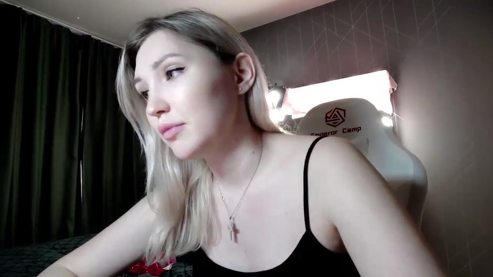 Gallery image thumbnail from Ashley_cutie_'s myfreecams stream on, 06/20/2024, 15:01 image 2 of 20