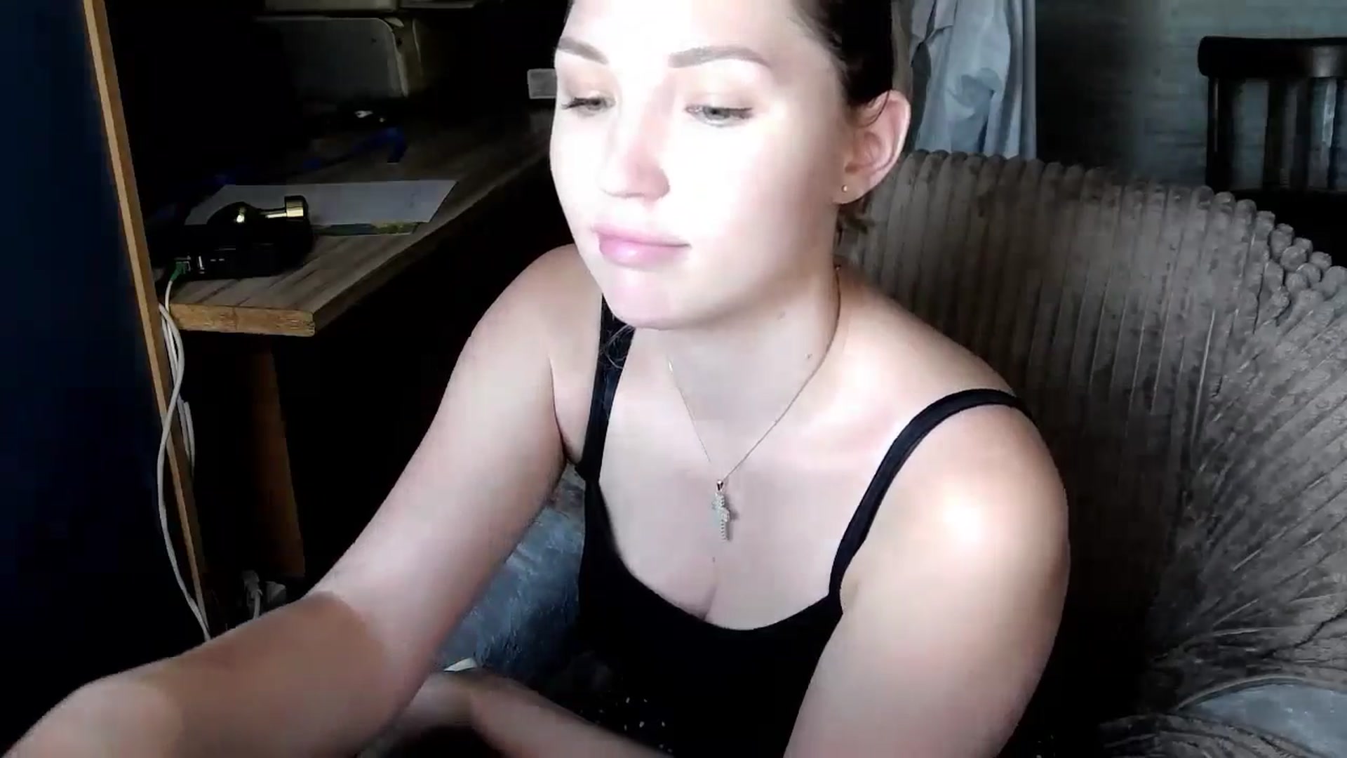 Gallery image thumbnail from Ashley_cutie_'s myfreecams stream on, 08/21/2024, 09:35 image 4 of 20