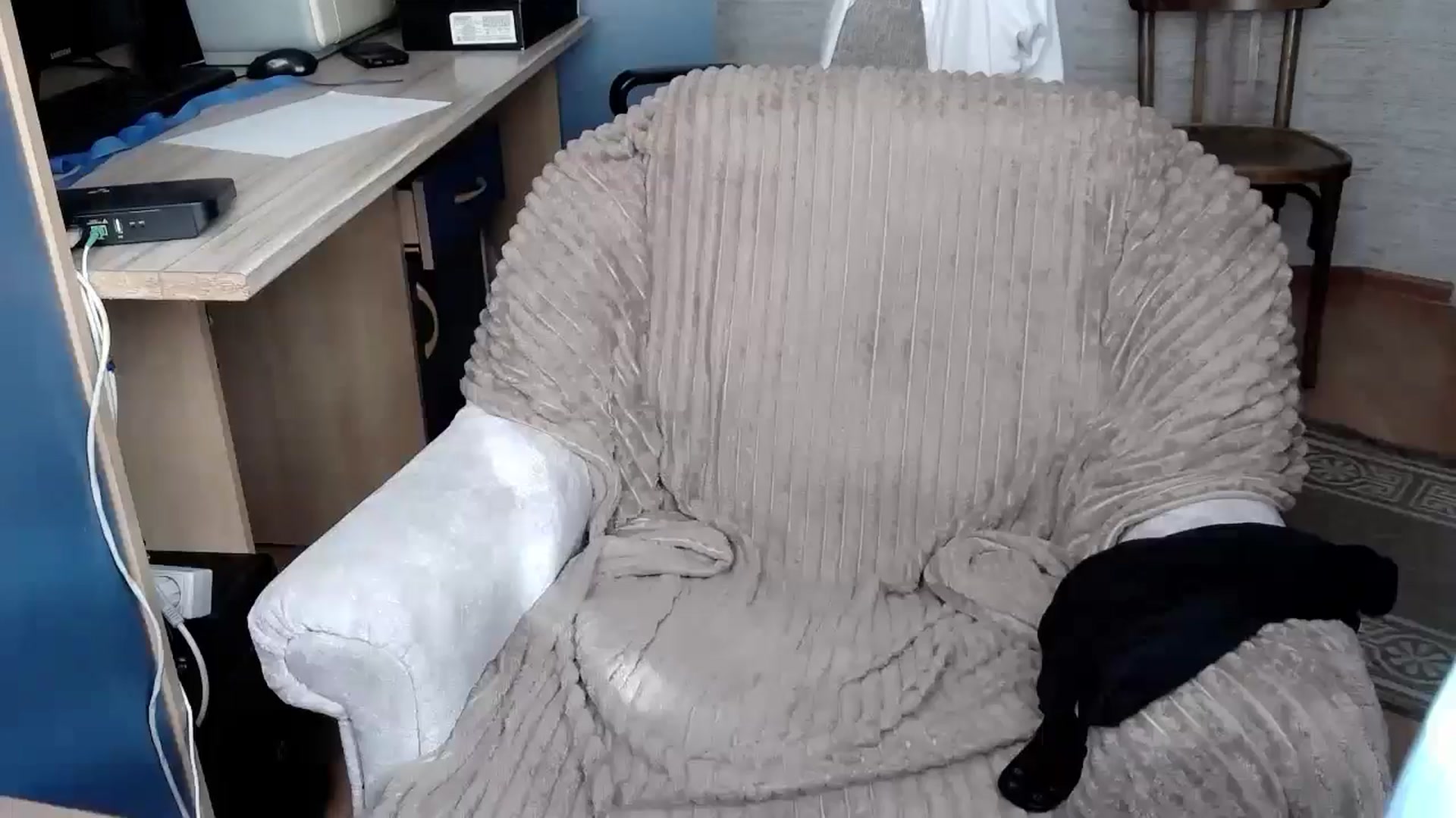 Gallery image thumbnail from Ashley_cutie_'s myfreecams stream on, 08/22/2024, 07:49 image 16 of 20