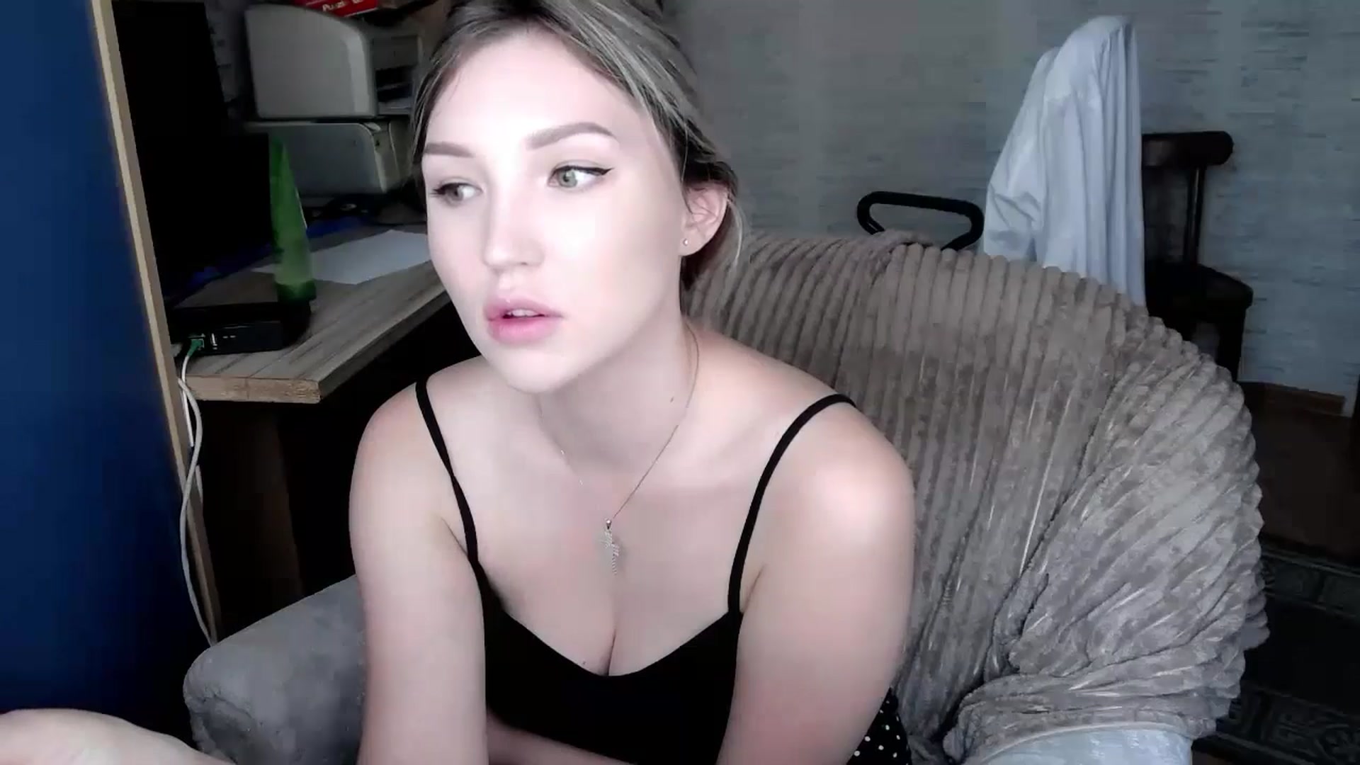 Gallery image thumbnail from Ashley_cutie_'s myfreecams stream on, 08/23/2024, 04:32 image 19 of 20