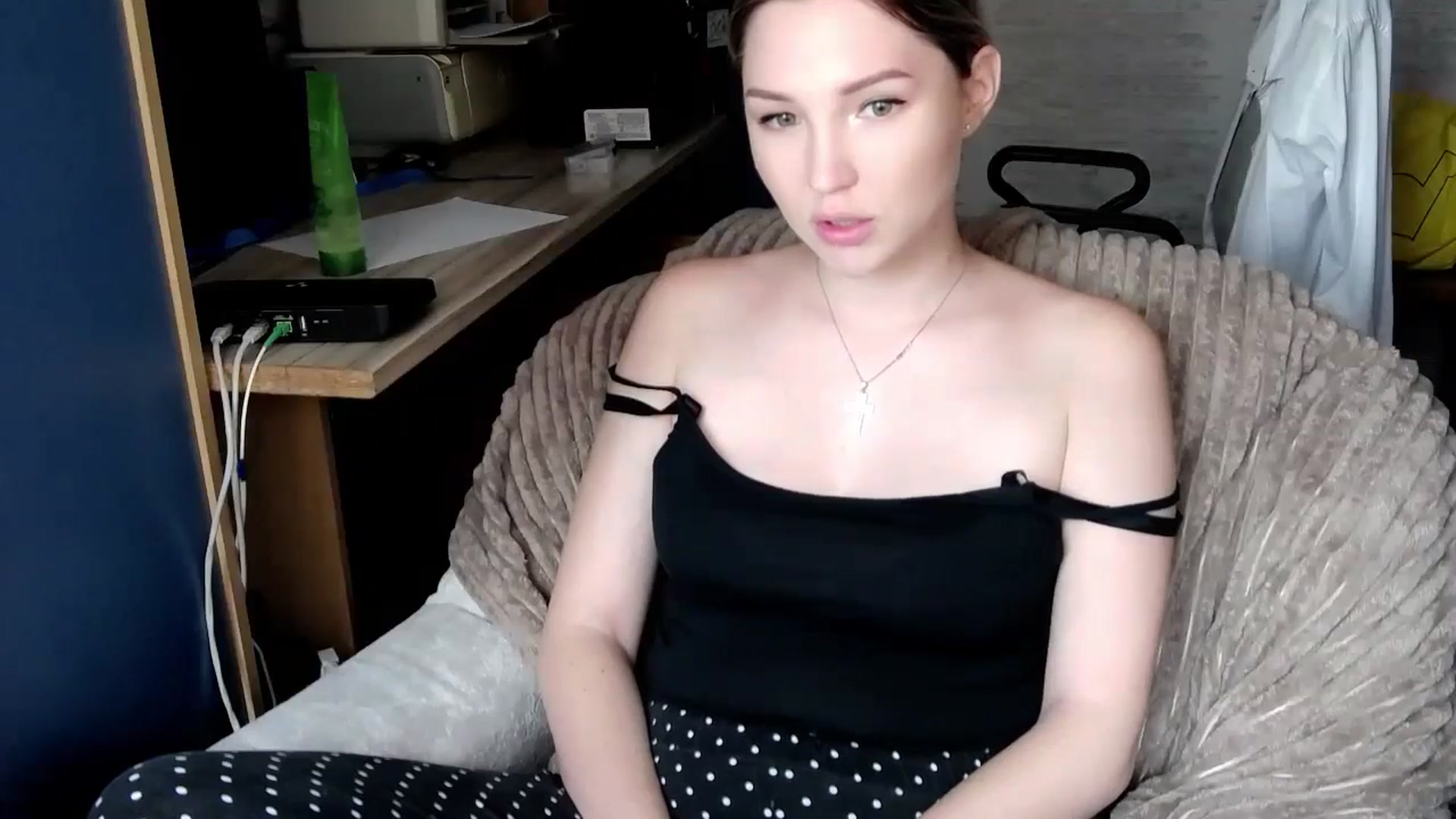 Gallery image thumbnail from Ashley_cutie_'s myfreecams stream on, 08/26/2024, 09:49 image 2 of 20