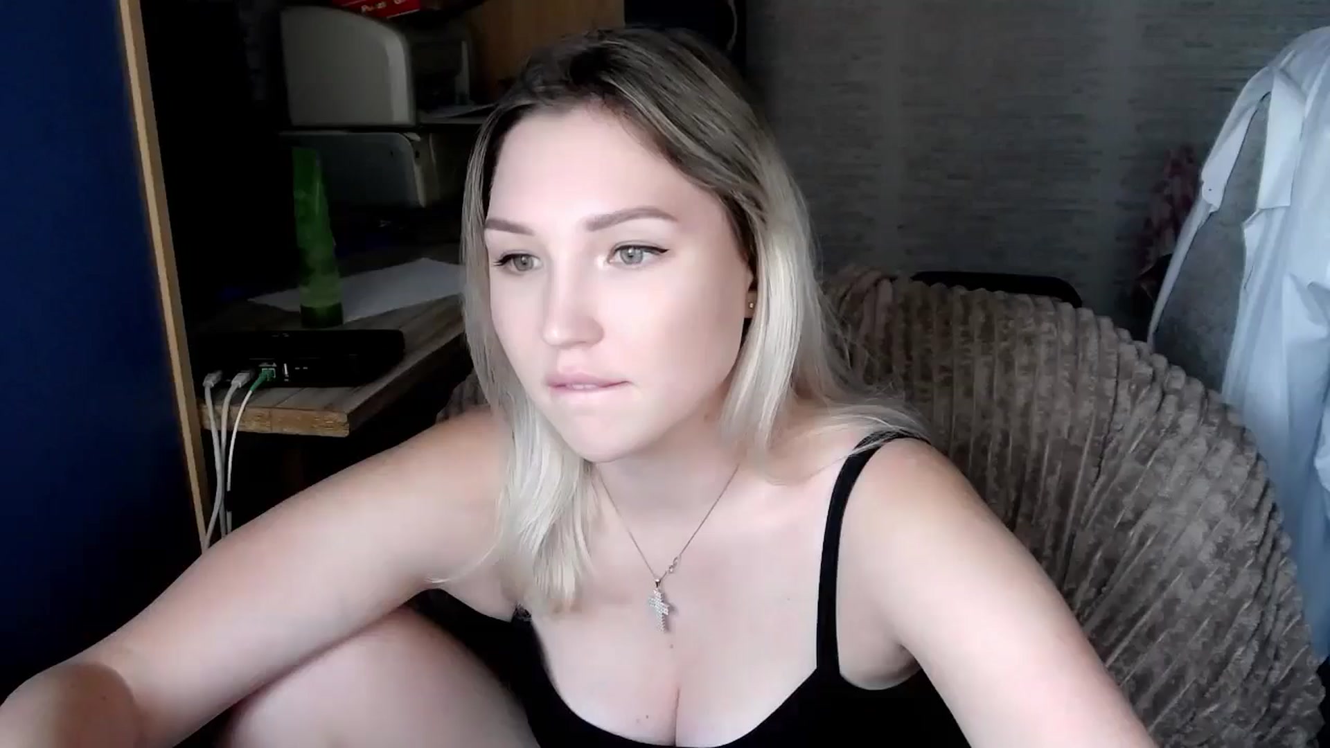 Gallery image thumbnail from Ashley_cutie_'s myfreecams stream on, 08/26/2024, 09:49 image 15 of 20