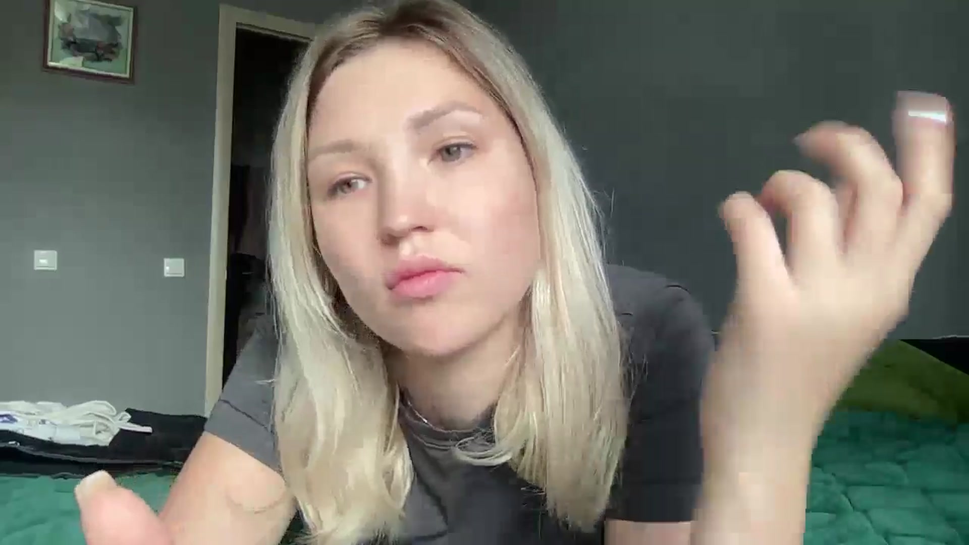 Gallery image thumbnail from Ashley_cutie_'s myfreecams stream on, 08/30/2024, 08:34 image 5 of 20