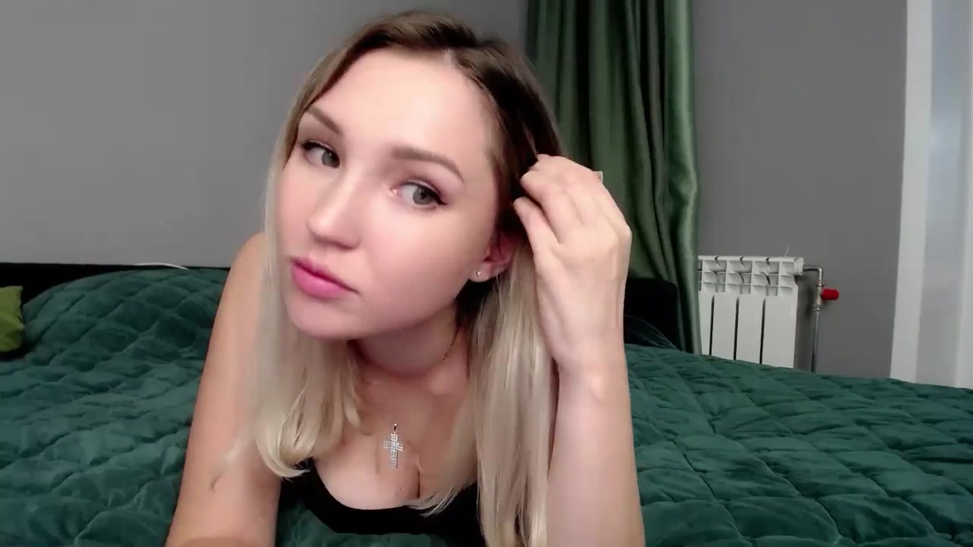 Gallery image thumbnail from Ashley_cutie_'s myfreecams stream on, 09/08/2024, 13:53 image 12 of 20