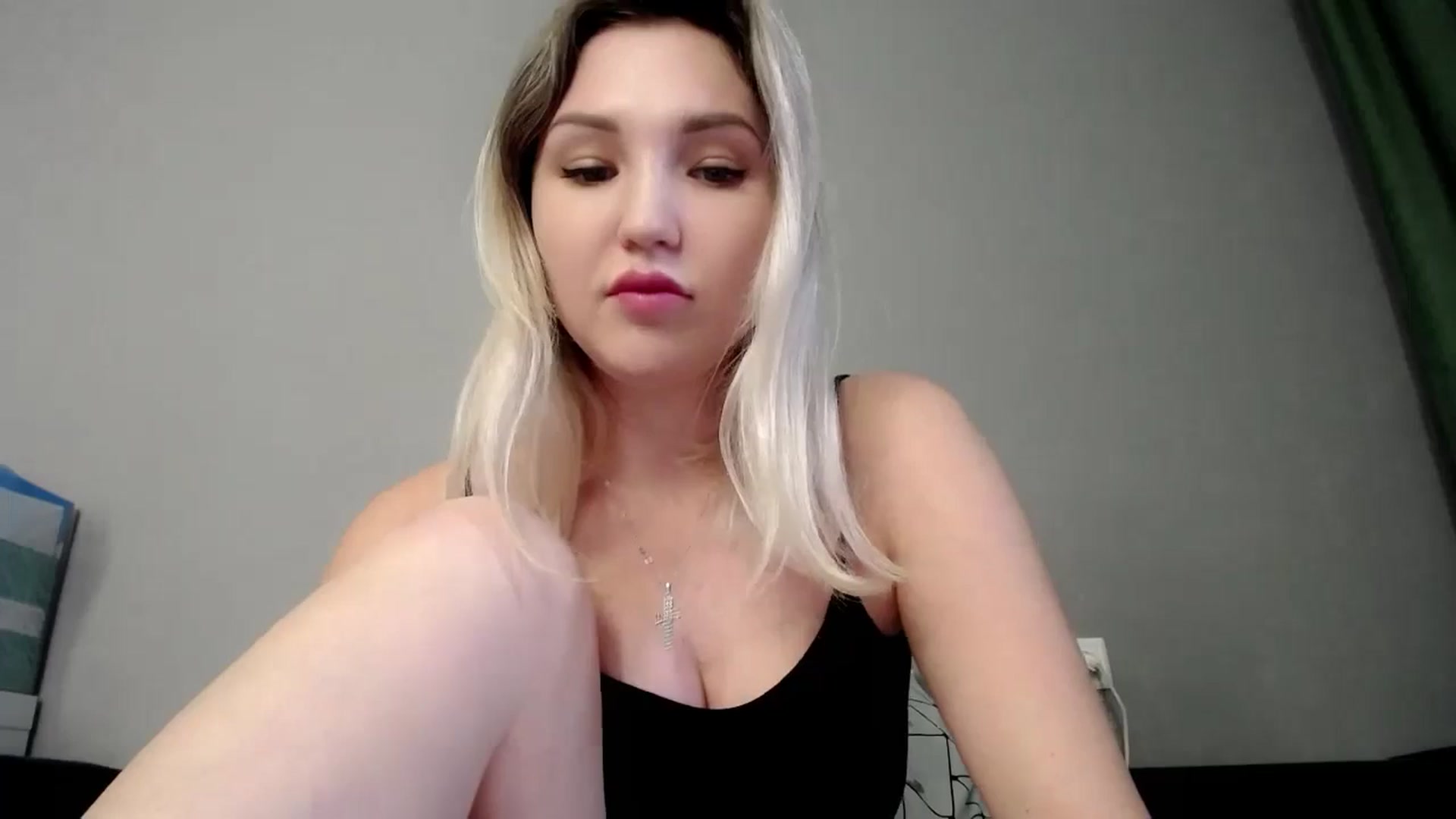 Gallery image thumbnail from Ashley_cutie_'s myfreecams stream on, 09/24/2024, 09:47 image 5 of 20