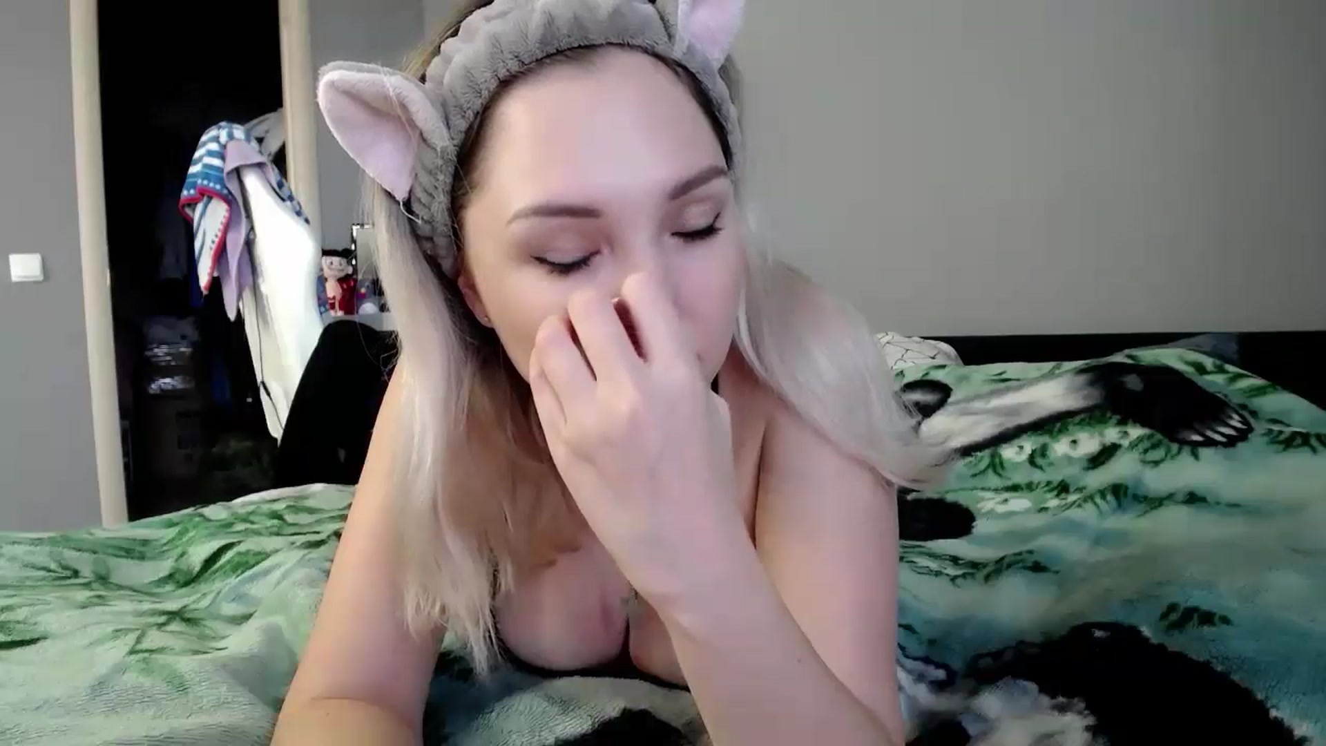 Gallery image thumbnail from Ashley_cutie_'s myfreecams stream on, 09/26/2024, 07:45 image 20 of 20