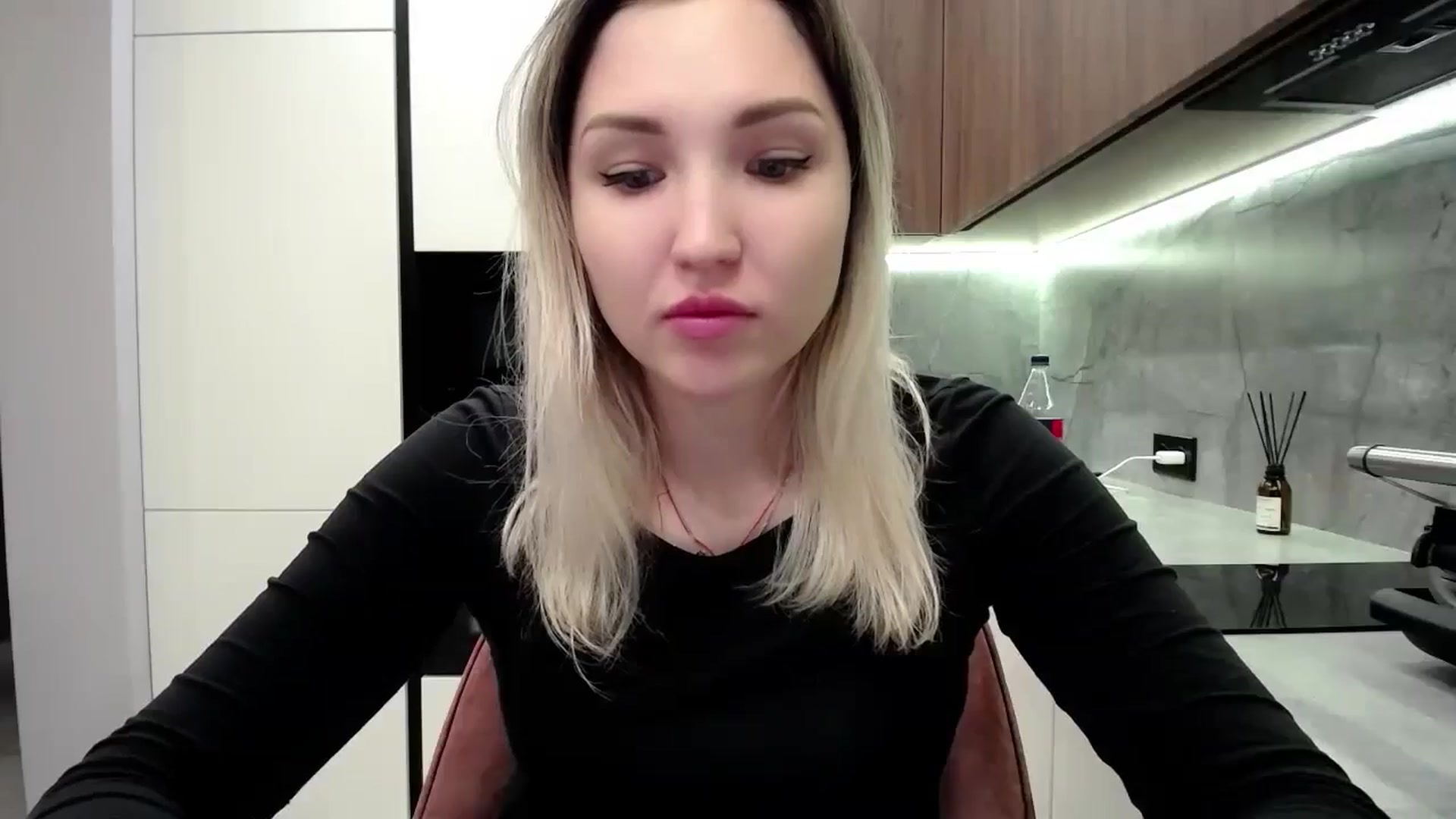 Gallery image thumbnail from Ashley_cutie_'s myfreecams stream on, 10/14/2024, 15:38 image 13 of 20