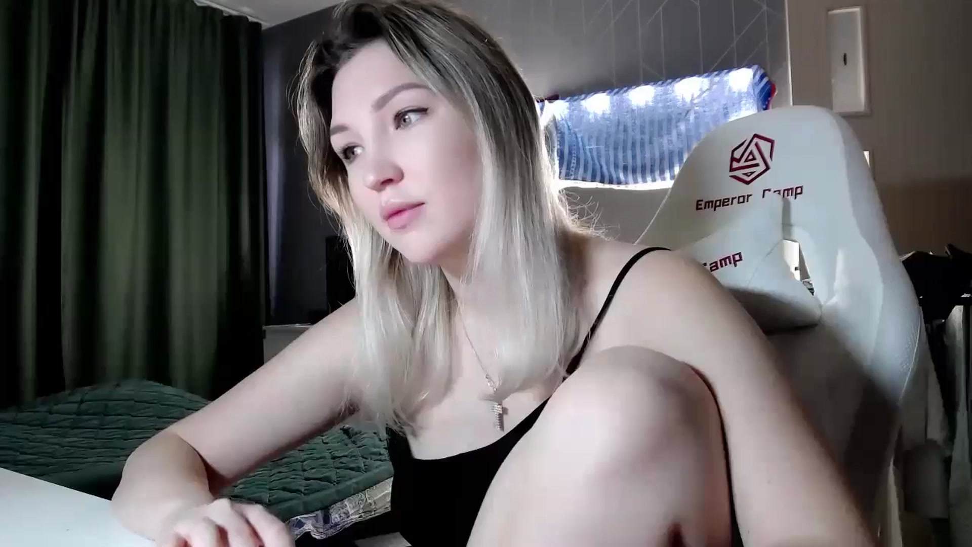 Gallery image thumbnail from Ashley_cutie_'s myfreecams stream on, 10/23/2024, 07:44 image 6 of 20