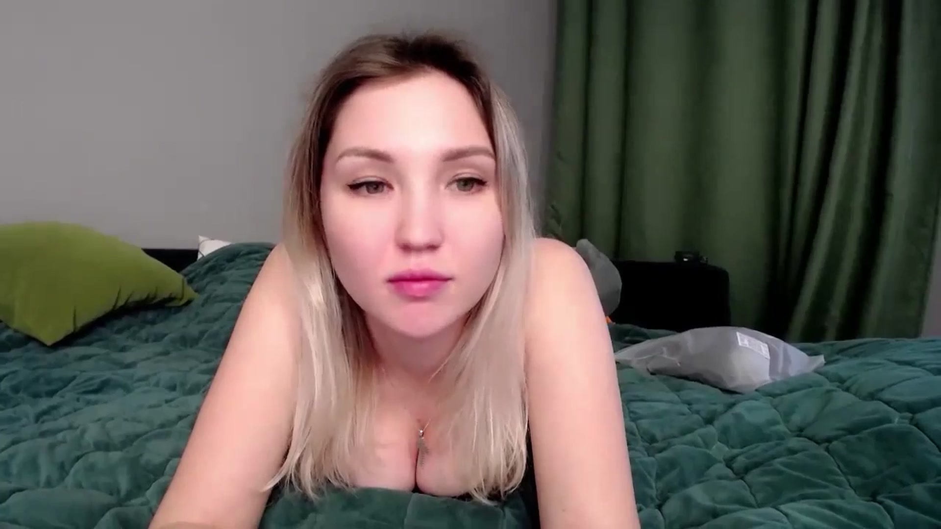 Gallery image thumbnail from Ashley_cutie_'s myfreecams stream on, 10/24/2024, 10:45 image 9 of 20