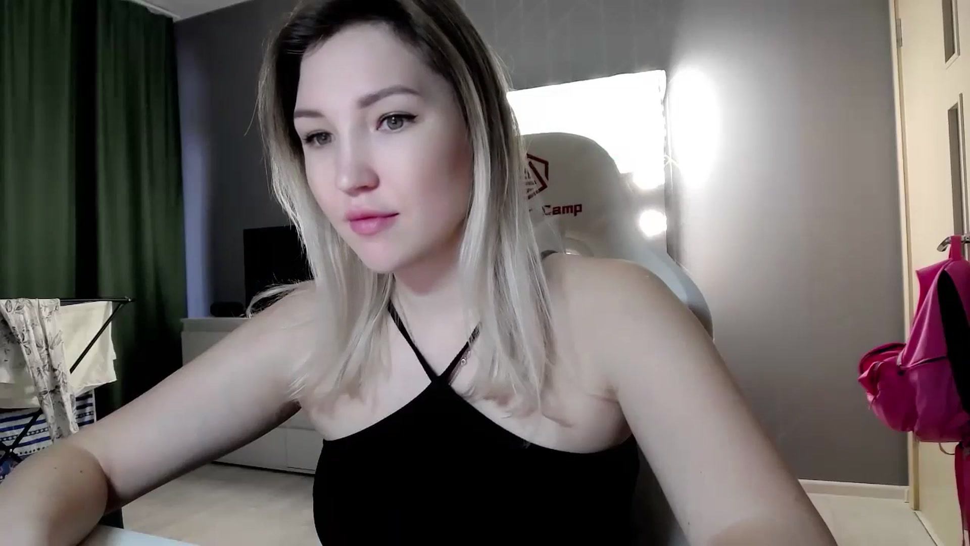 Gallery image thumbnail from Ashley_cutie_'s myfreecams stream on, 10/28/2024, 07:18 image 20 of 20