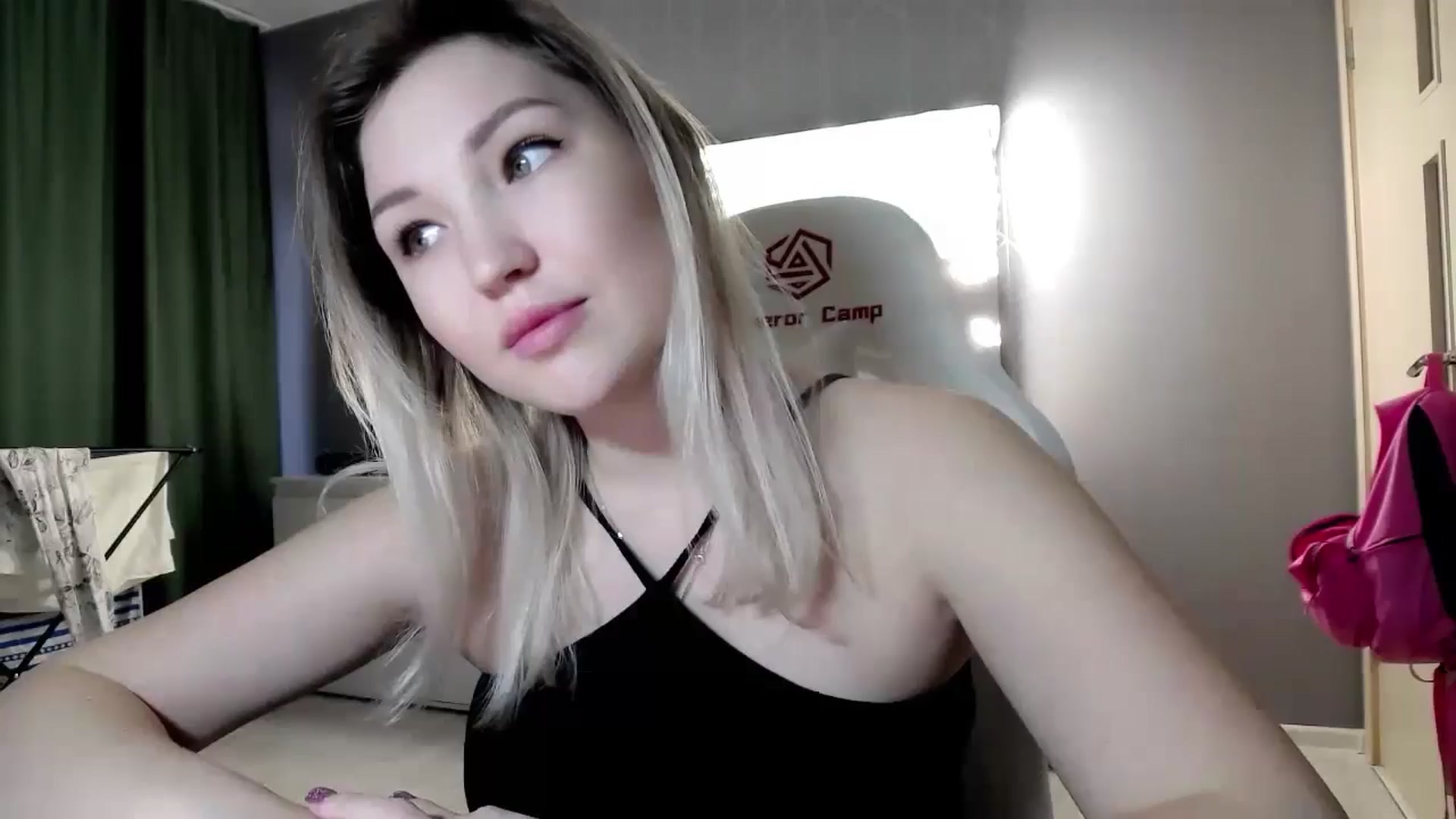 Gallery image thumbnail from Ashley_cutie_'s myfreecams stream on, 10/28/2024, 07:36 image 1 of 20
