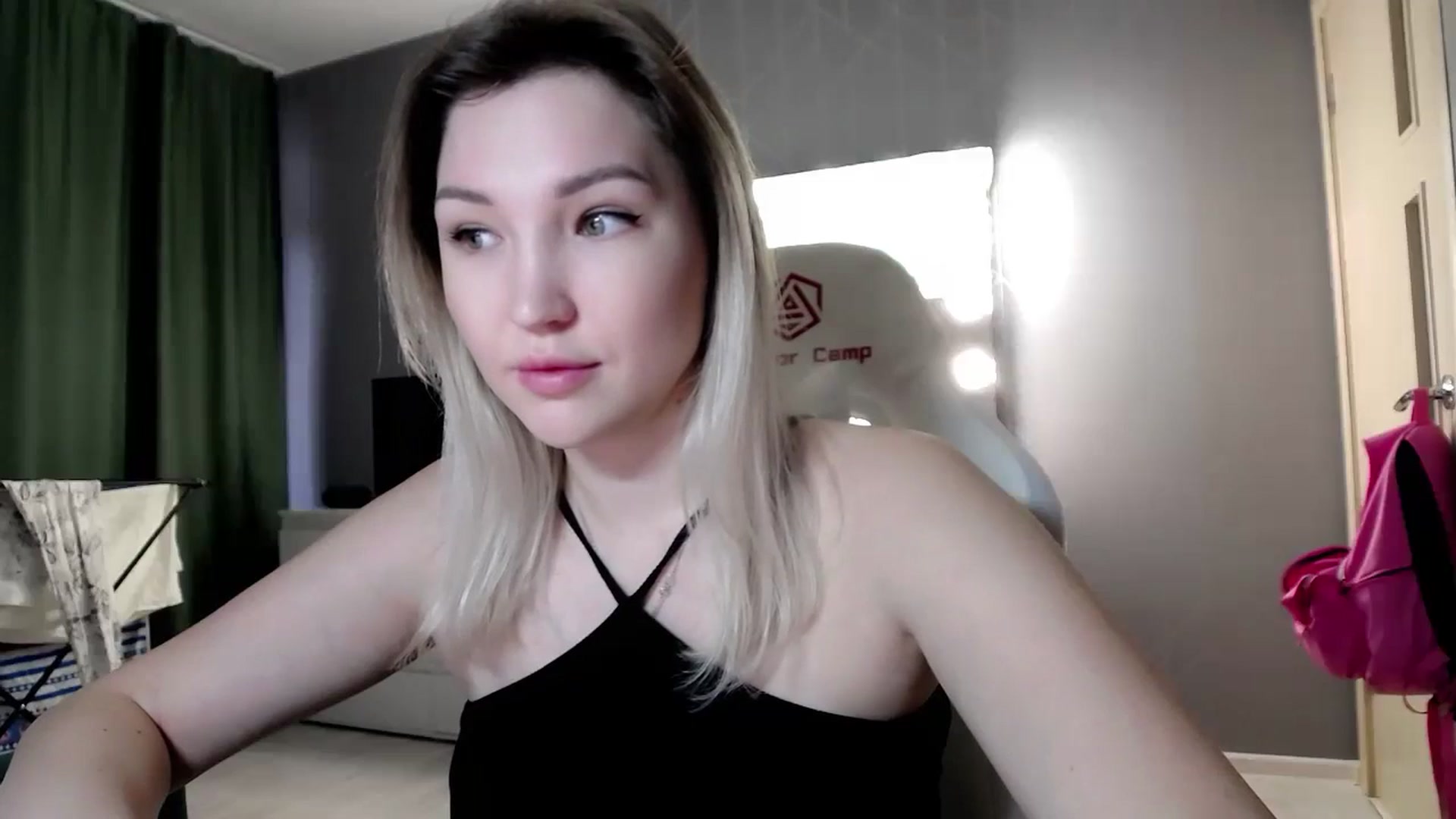 Gallery image thumbnail from Ashley_cutie_'s myfreecams stream on, 10/28/2024, 07:36 image 8 of 20