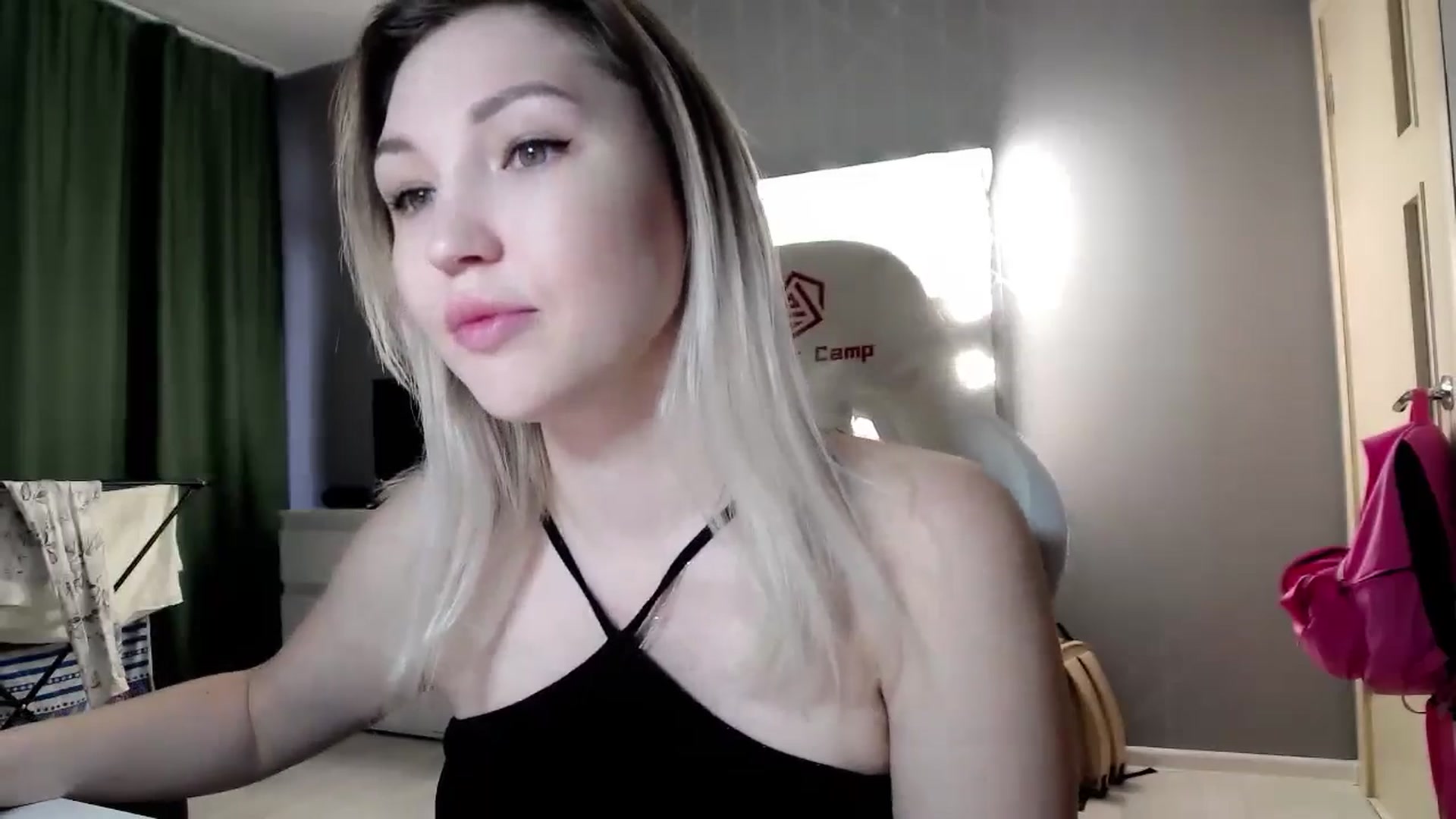 Gallery image thumbnail from Ashley_cutie_'s myfreecams stream on, 10/28/2024, 07:36 image 7 of 20