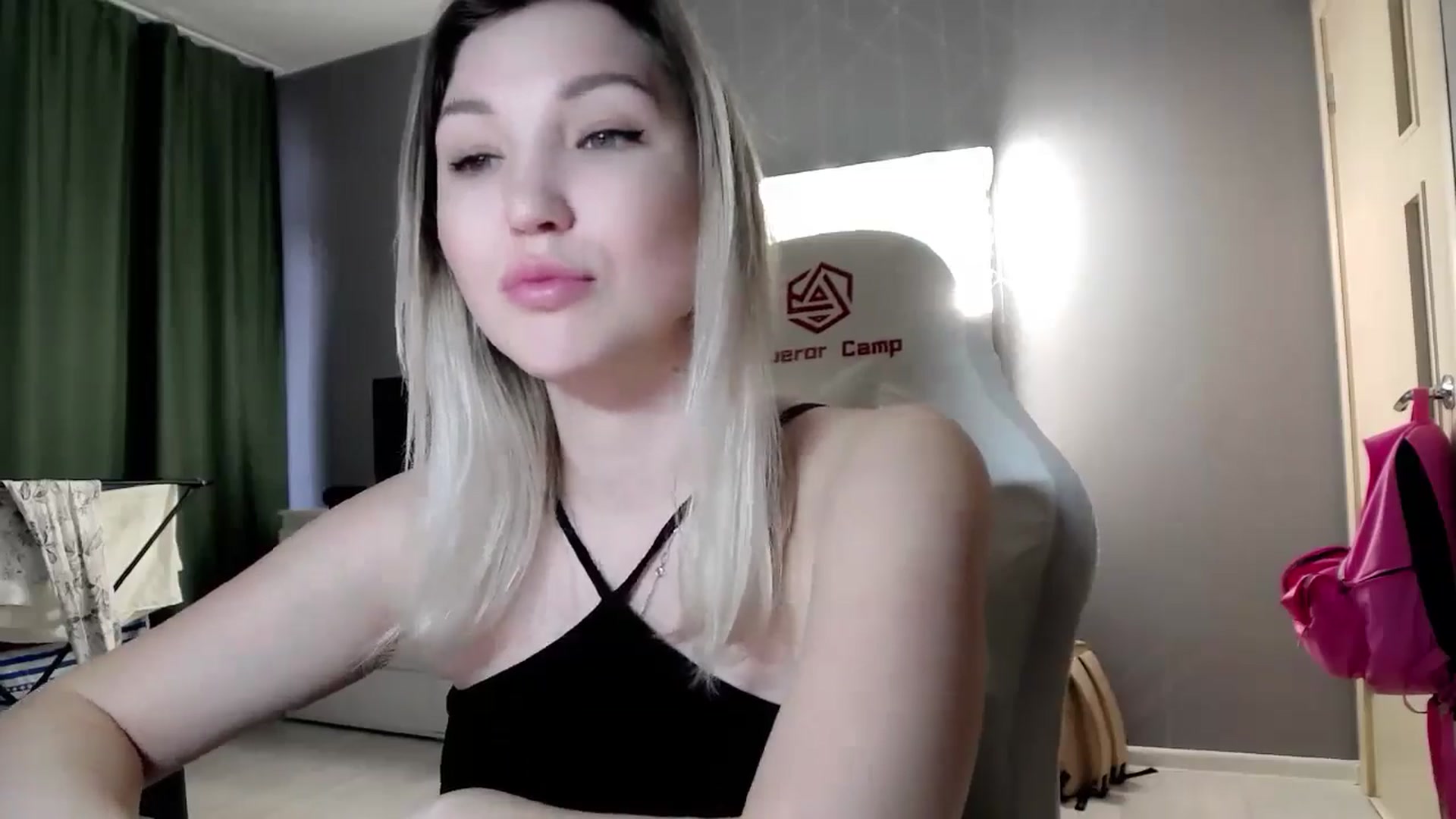 Gallery image thumbnail from Ashley_cutie_'s myfreecams stream on, 10/28/2024, 07:36 image 17 of 20