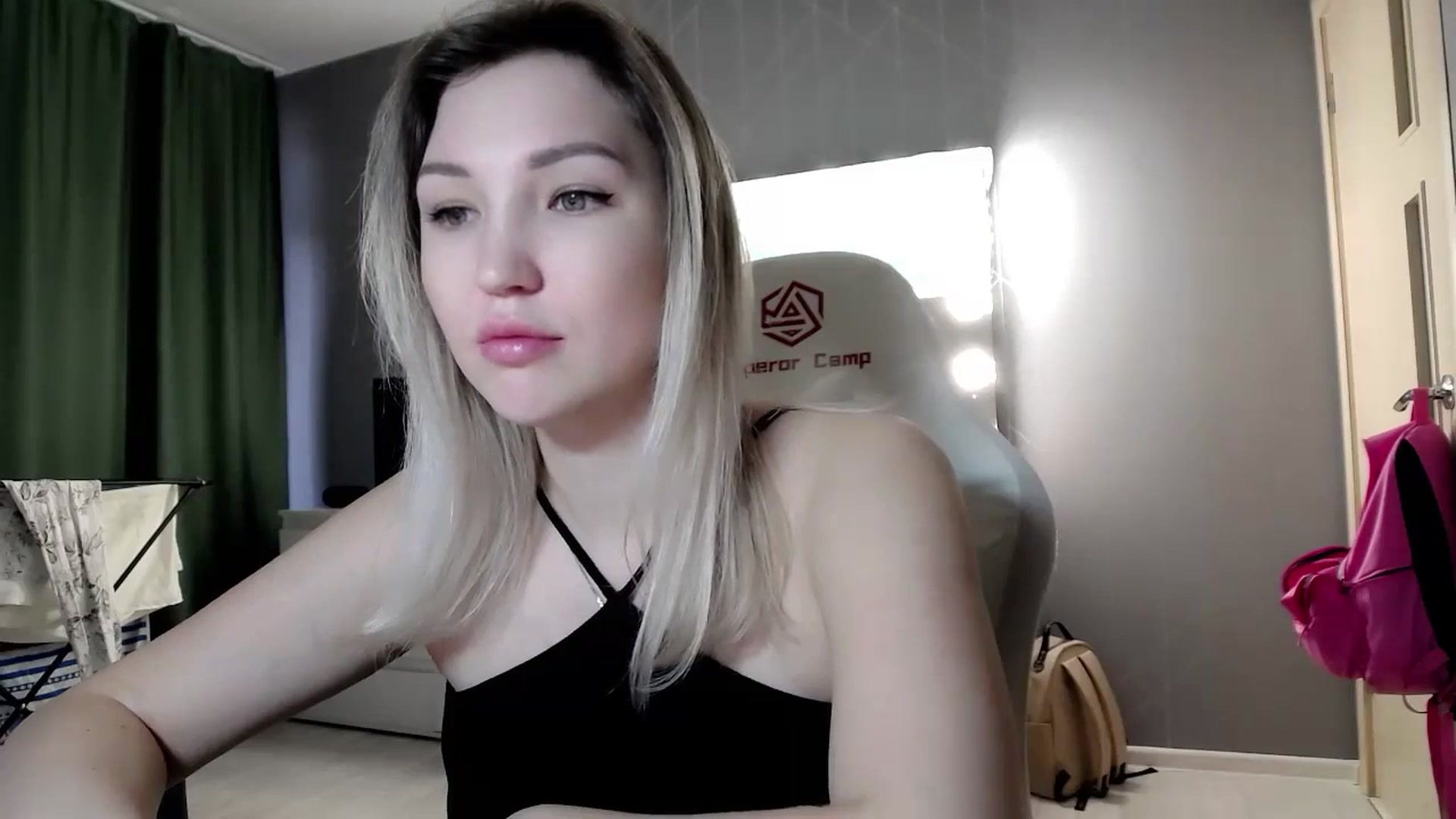 Gallery image thumbnail from Ashley_cutie_'s myfreecams stream on, 10/28/2024, 07:36 image 16 of 20