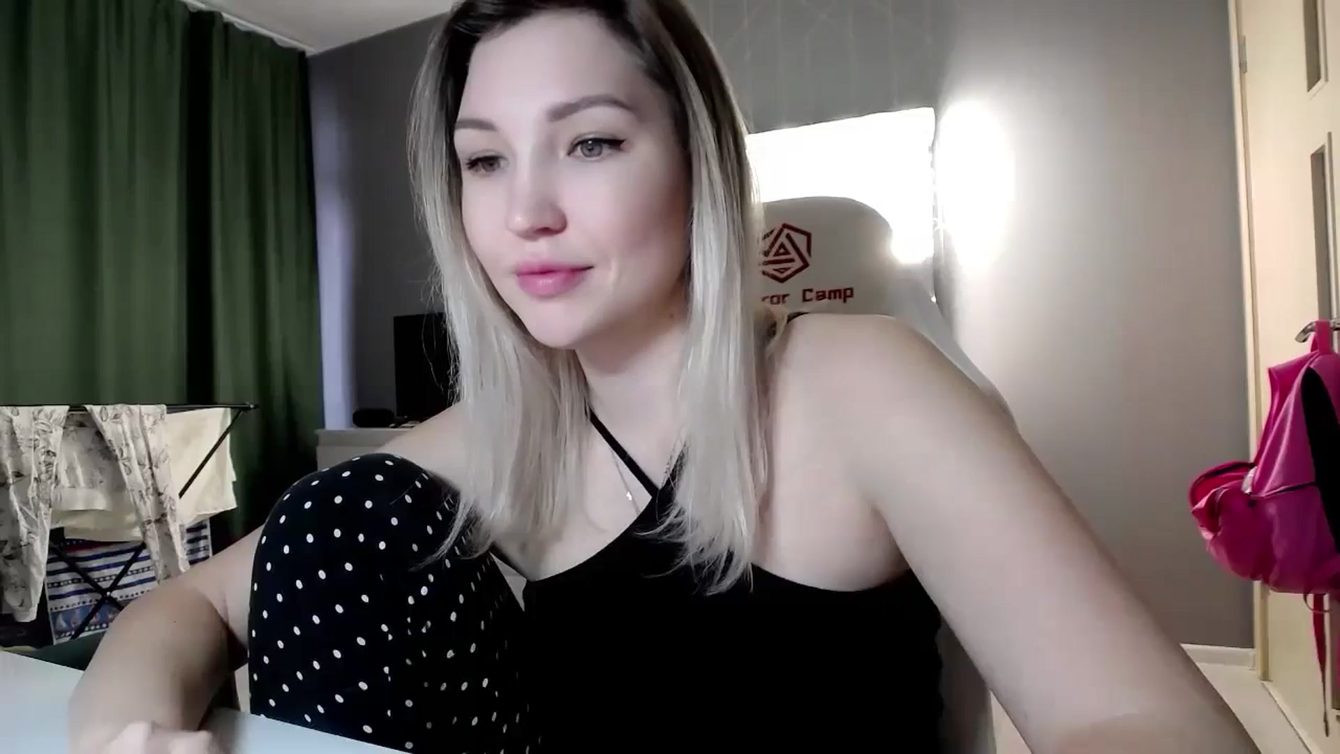 Gallery image thumbnail from Ashley_cutie_'s myfreecams stream on, 10/28/2024, 08:36 image 1 of 20