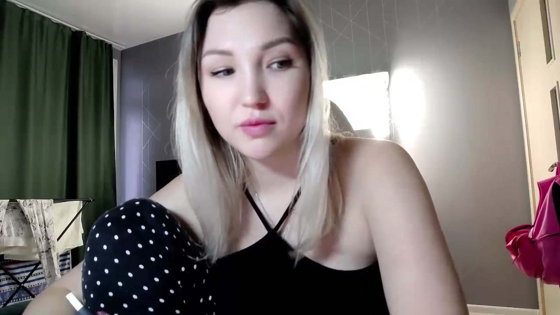 Gallery image thumbnail from Ashley_cutie_'s myfreecams stream on, 10/28/2024, 09:48 image 8 of 20