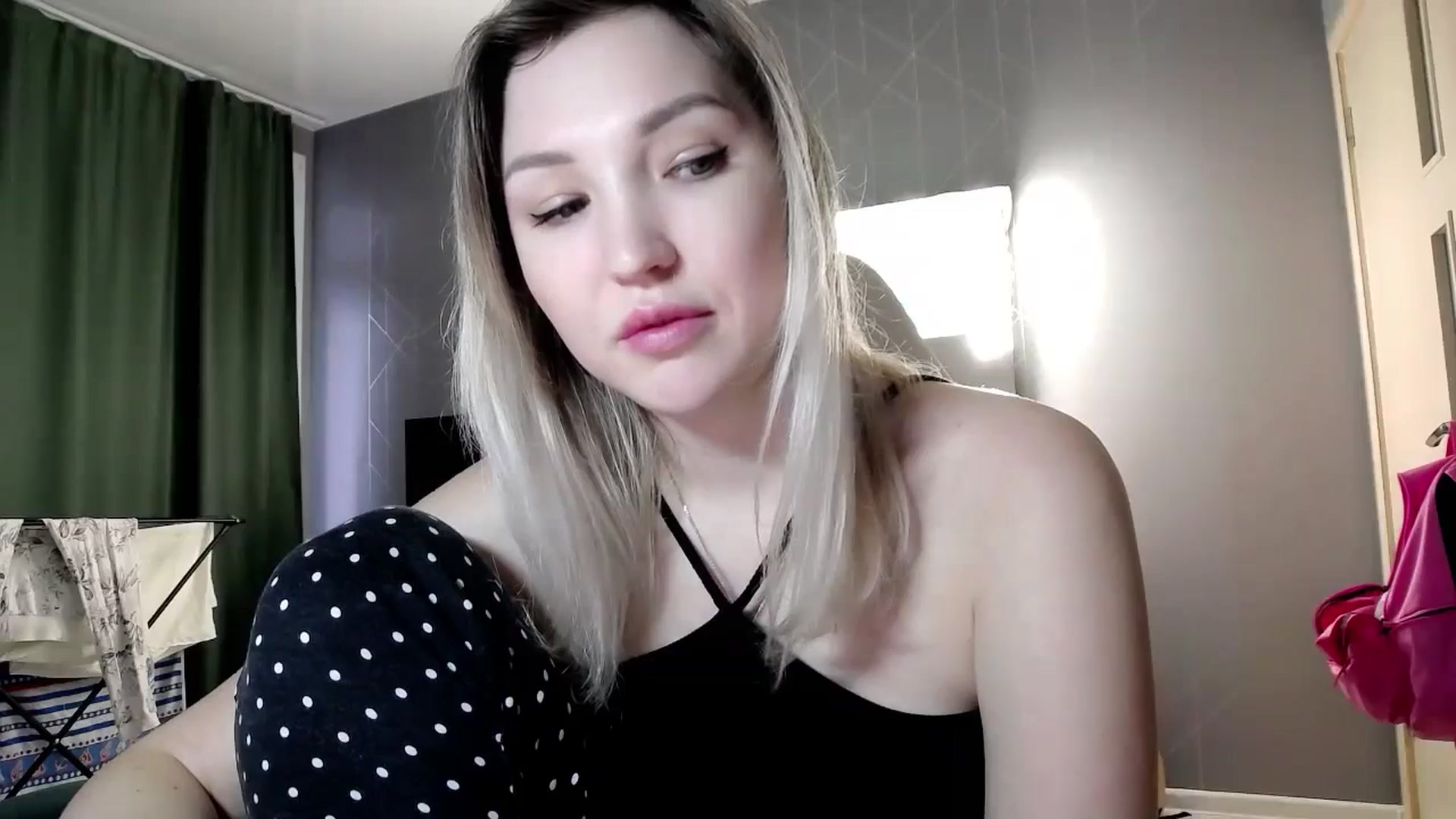 Gallery image thumbnail from Ashley_cutie_'s myfreecams stream on, 10/28/2024, 09:48 image 7 of 20