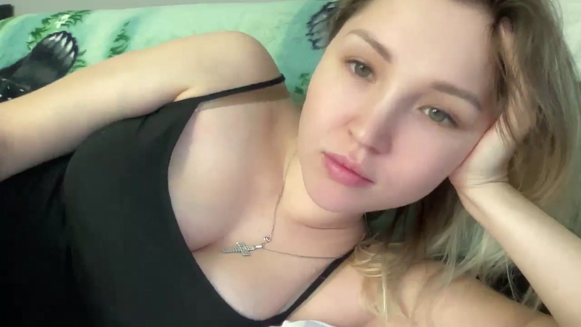 Gallery image thumbnail from Ashley_cutie_'s myfreecams stream on, 10/29/2024, 08:28 image 12 of 20