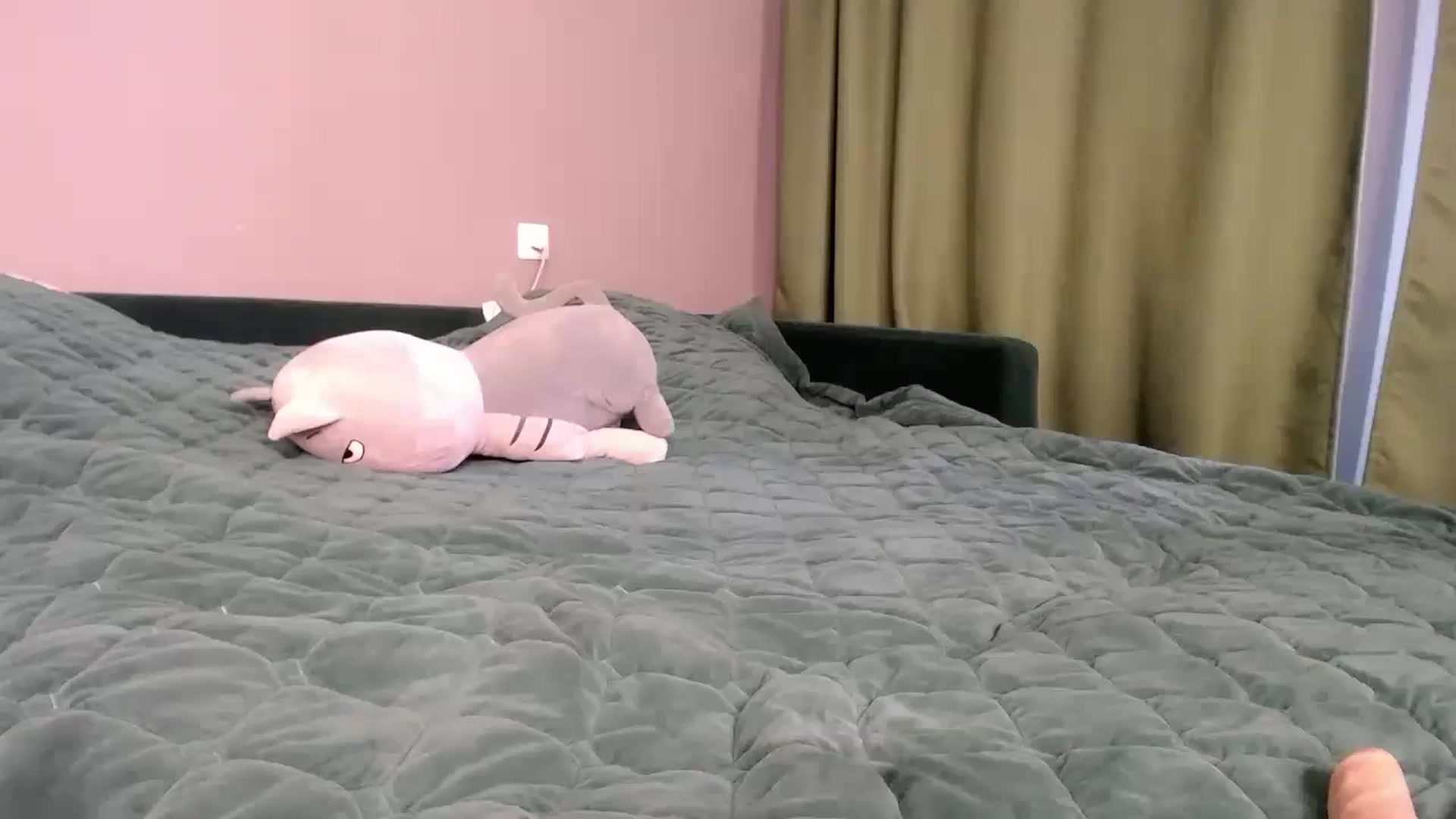 Gallery image thumbnail from Ashley_cutie_'s myfreecams stream on, 11/20/2024, 08:41 image 18 of 20