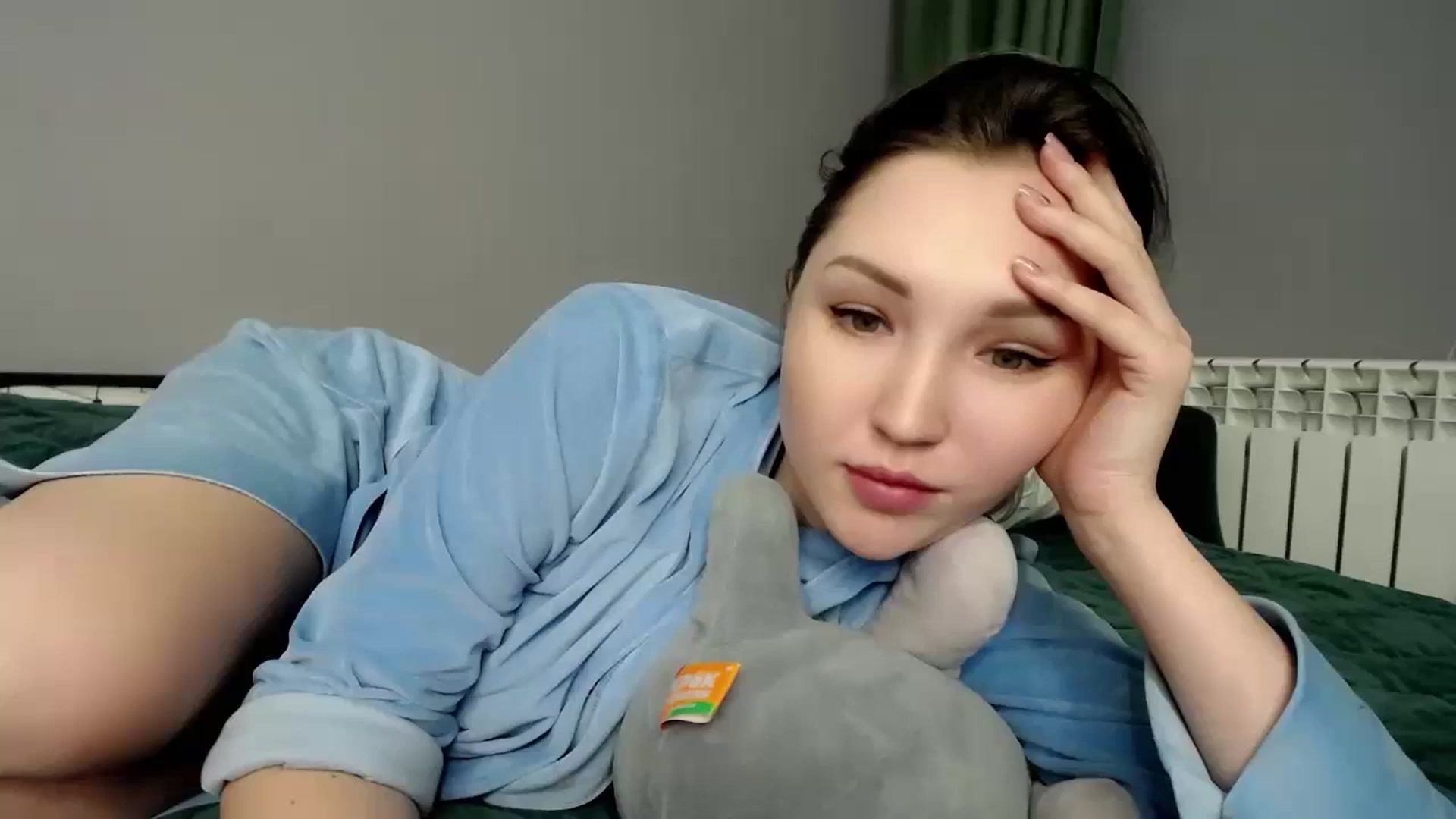 Gallery image thumbnail from Ashley_cutie_'s myfreecams stream on, 11/21/2024, 10:22 image 12 of 20