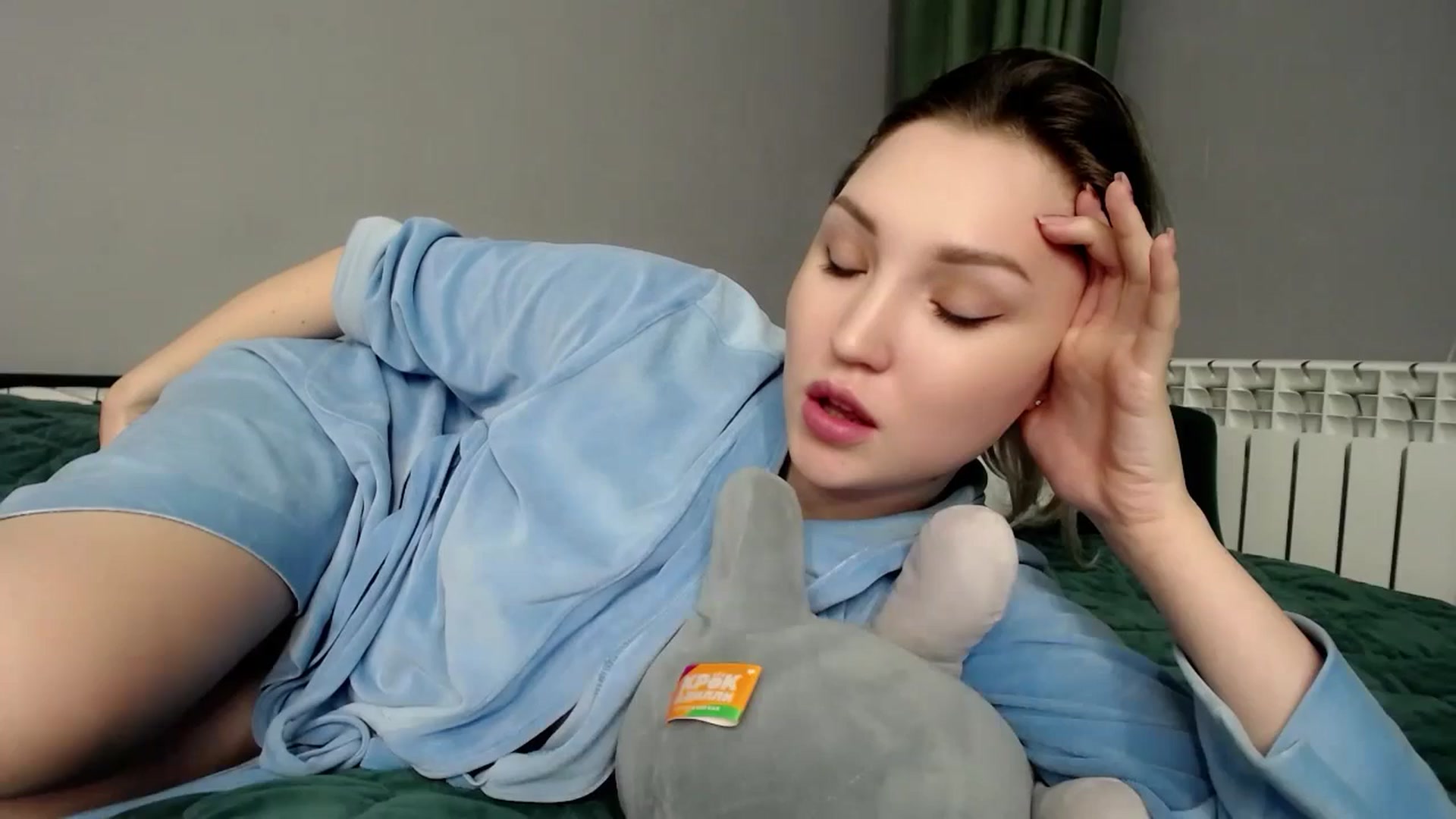 Gallery image thumbnail from Ashley_cutie_'s myfreecams stream on, 11/21/2024, 10:22 image 14 of 20