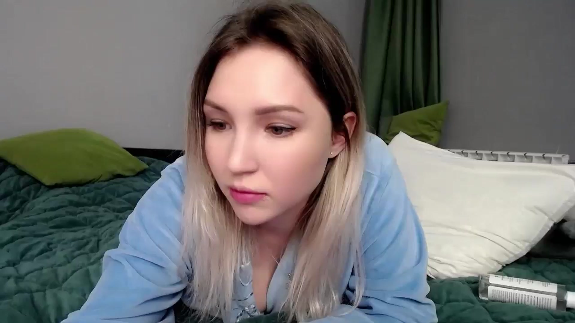 Gallery image thumbnail from Ashley_cutie_'s myfreecams stream on, 11/28/2024, 09:29 image 2 of 20