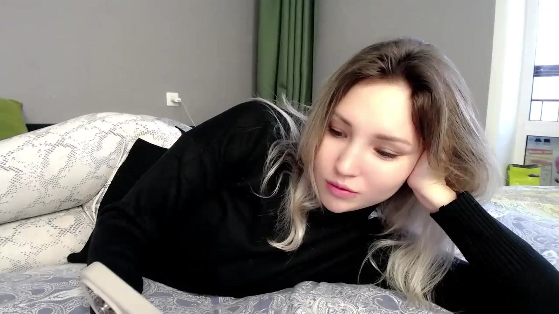 Gallery image thumbnail from Ashley_cutie_'s myfreecams stream on, 11/29/2024, 09:13 image 7 of 20