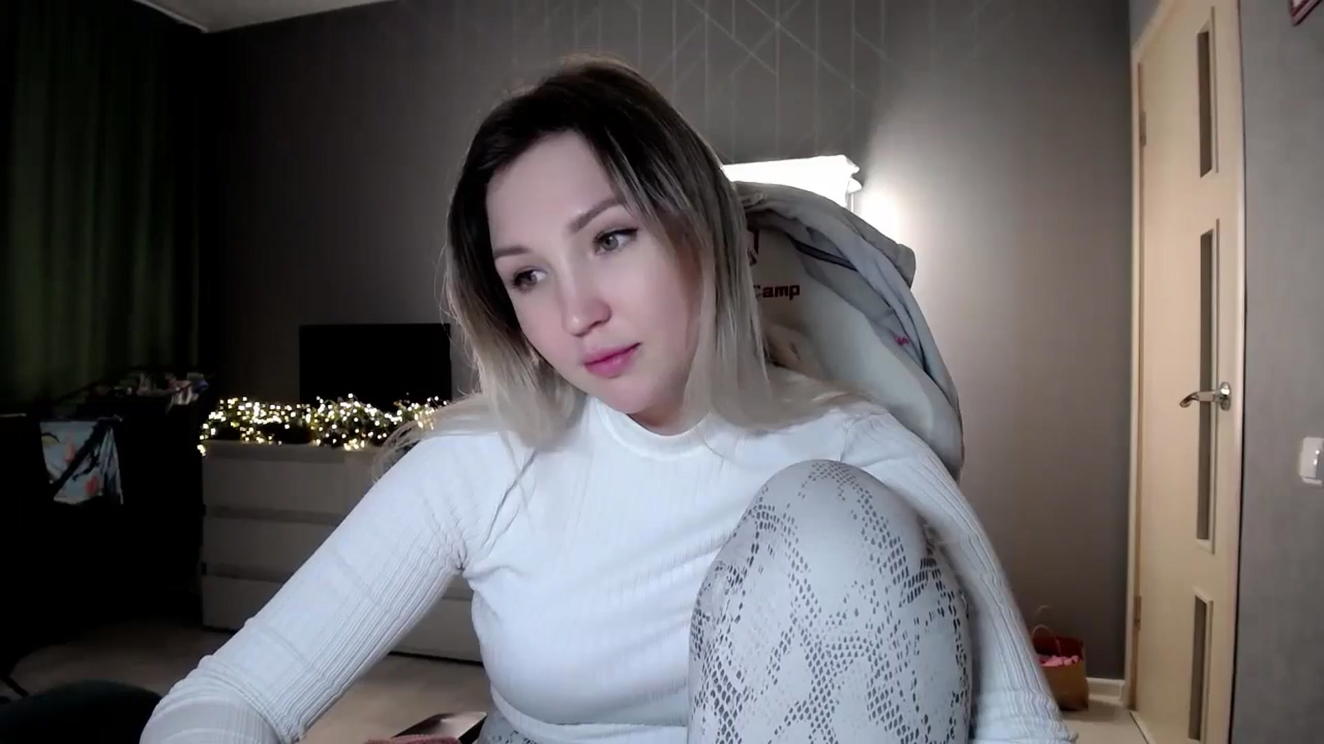Gallery image thumbnail from Ashley_cutie_'s myfreecams stream on, 11/30/2024, 13:56 image 17 of 20