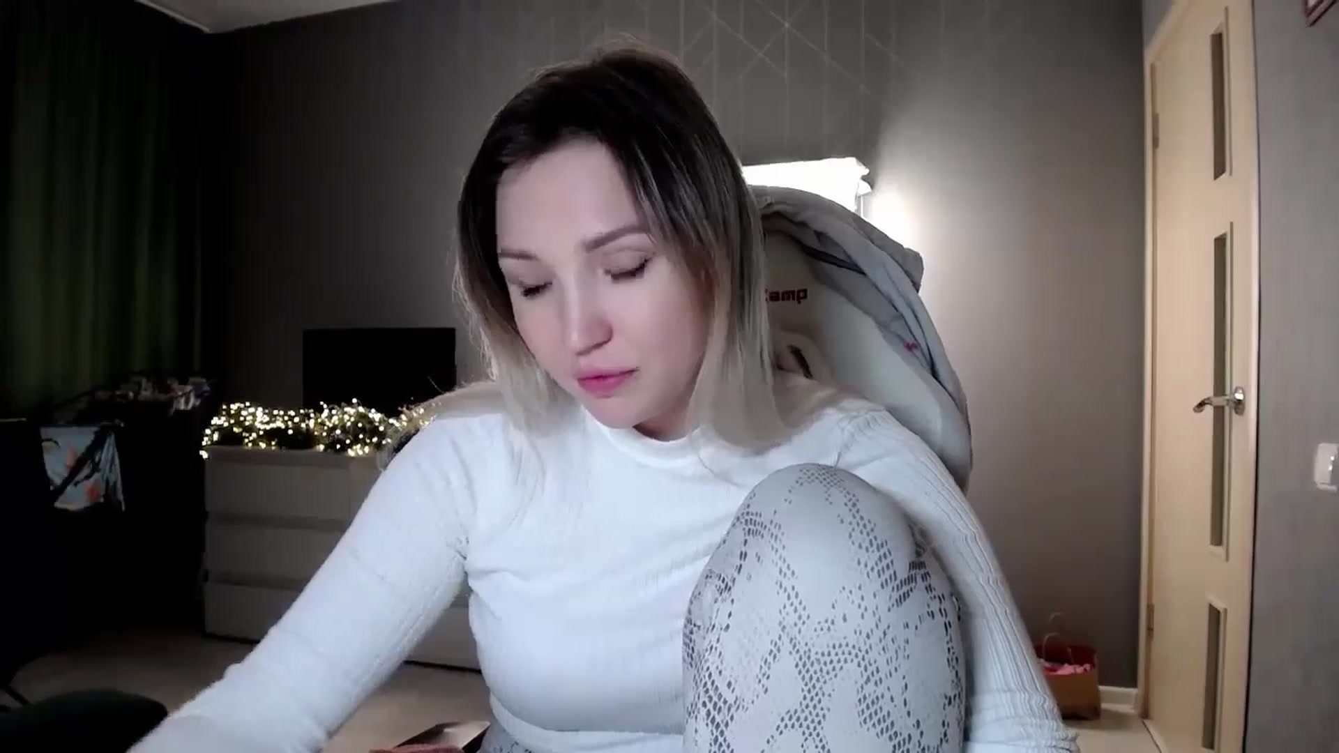 Gallery image thumbnail from Ashley_cutie_'s myfreecams stream on, 11/30/2024, 13:56 image 16 of 20