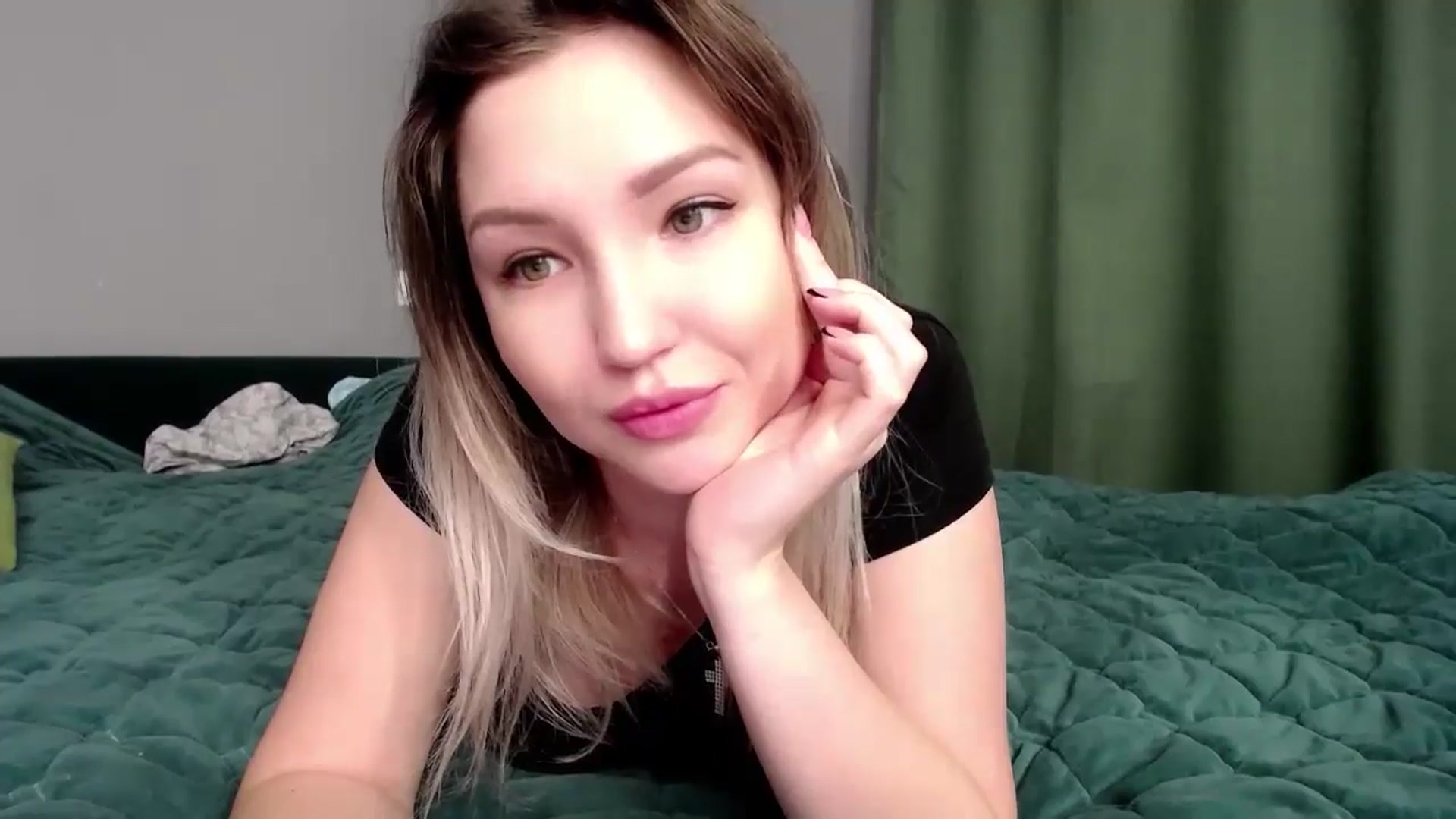 Gallery image thumbnail from Ashley_cutie_'s myfreecams stream on, 01/25/2025, 09:47 image 12 of 20