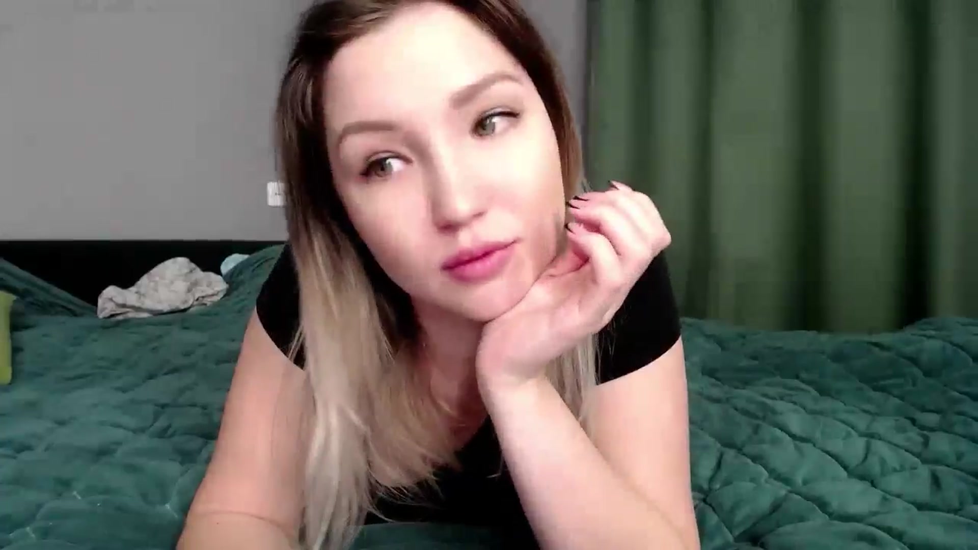 Gallery image thumbnail from Ashley_cutie_'s myfreecams stream on, 01/25/2025, 09:47 image 14 of 20