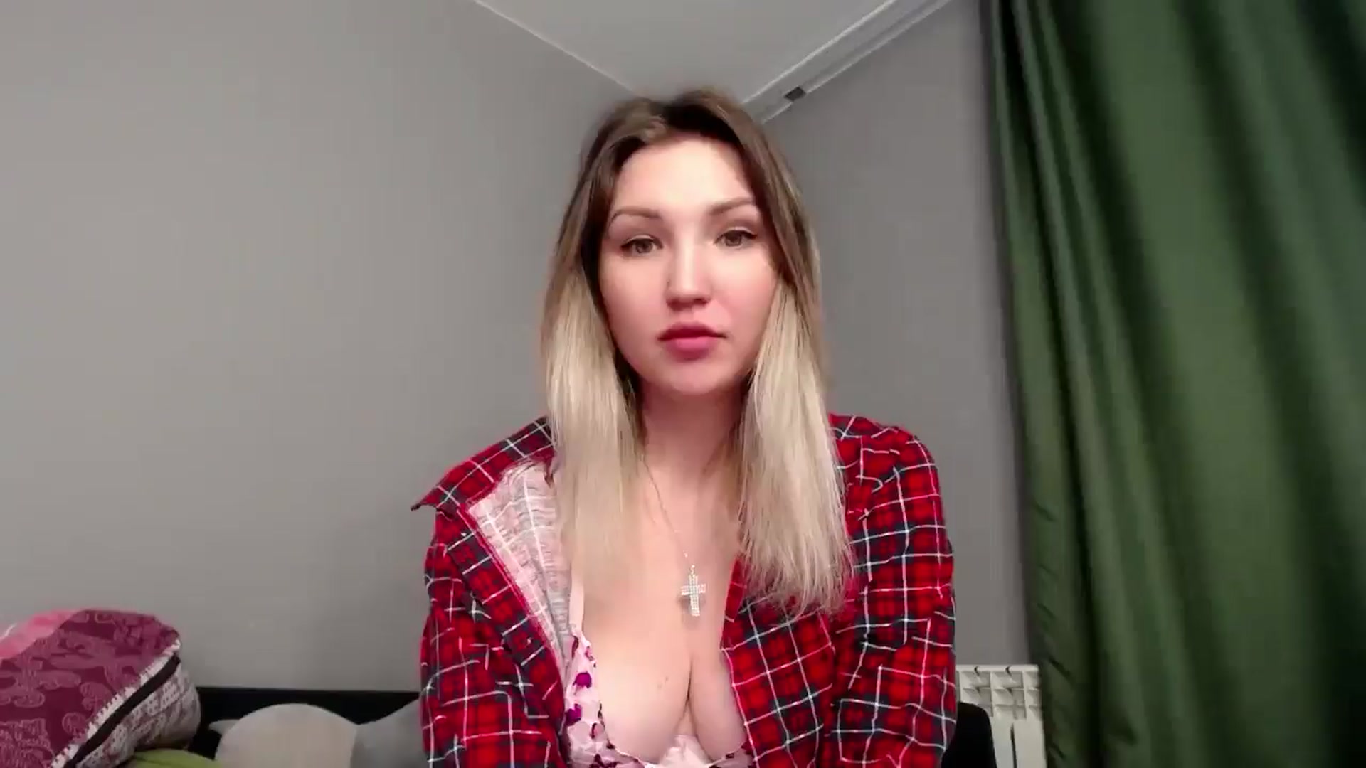 Gallery image thumbnail from Ashley_cutie_'s myfreecams stream on, 01/28/2025, 08:15 image 2 of 20