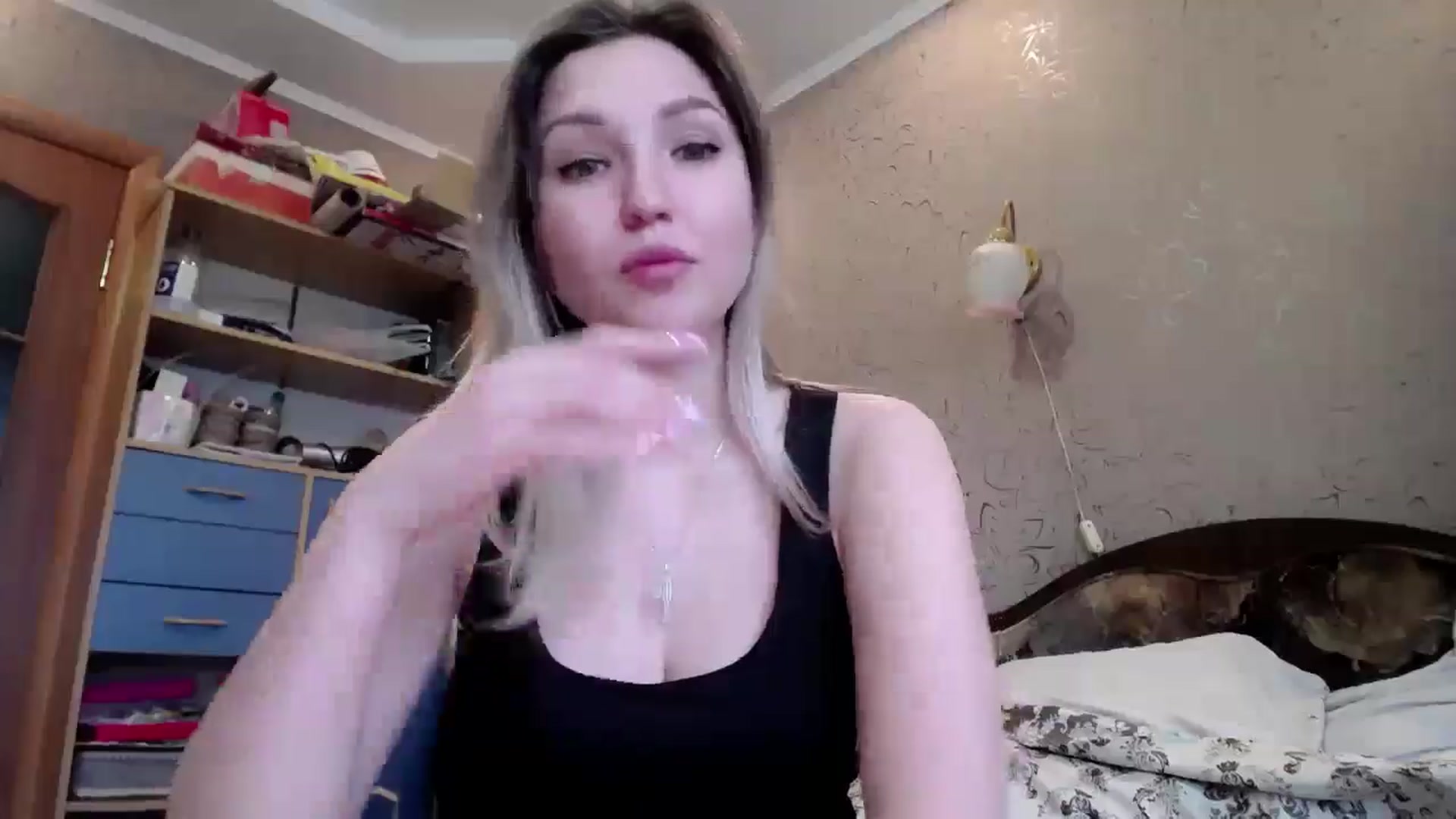 Gallery image thumbnail from Ashley_cutie_'s myfreecams stream on, 02/17/2025, 10:38 image 6 of 20