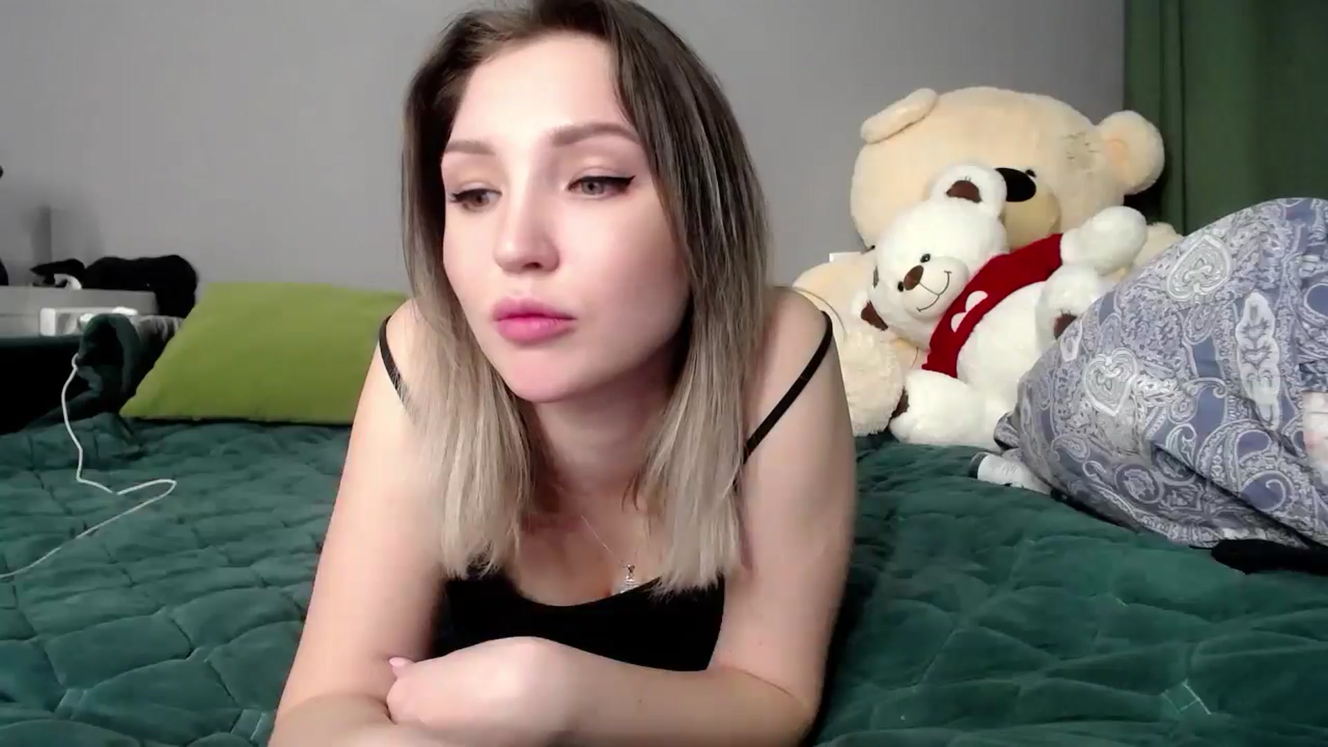 Gallery image thumbnail from Ashley_cutie_'s myfreecams stream on, 04/27/2025, 10:41 image 2 of 20