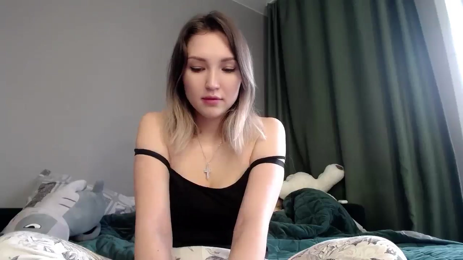 Gallery image thumbnail from Ashley_cutie_'s myfreecams stream on, 04/28/2025, 08:07 image 11 of 20