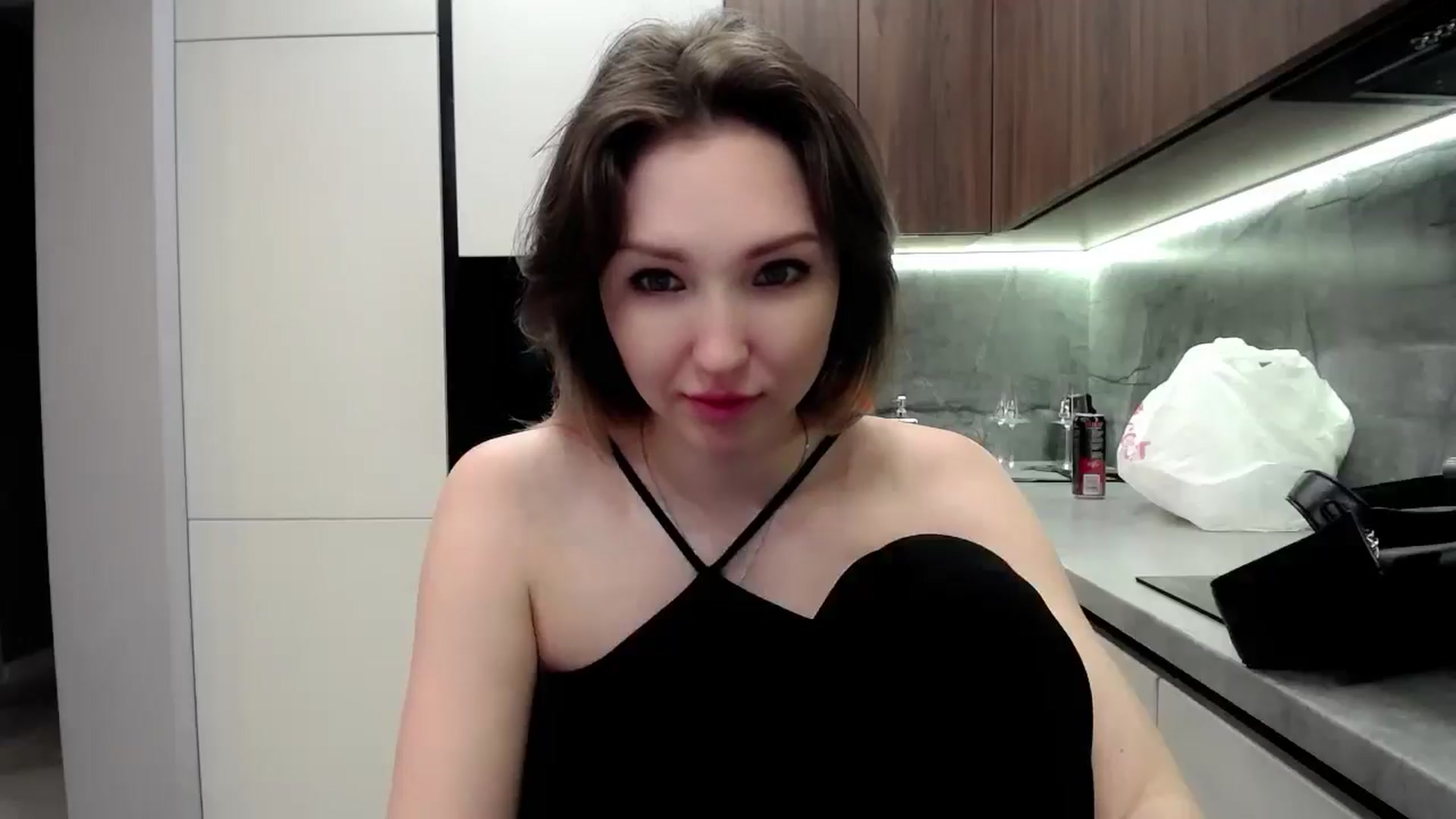 Gallery image thumbnail from Ashley_cutie_'s myfreecams stream on, 05/30/2025, 14:45 image 14 of 20