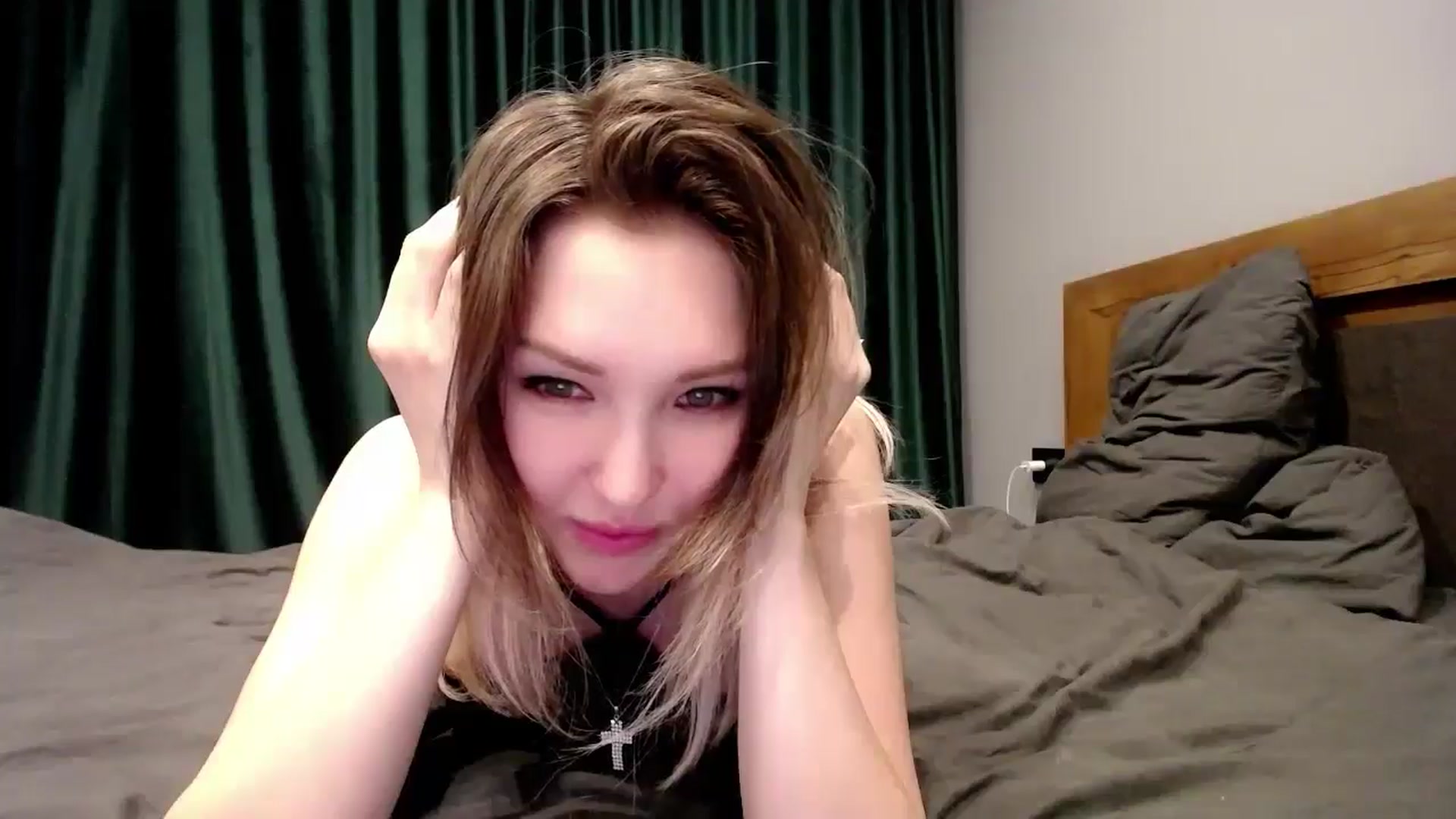 Gallery image thumbnail from Ashley_cutie_'s myfreecams stream on, 05/31/2025, 17:48 image 18 of 20