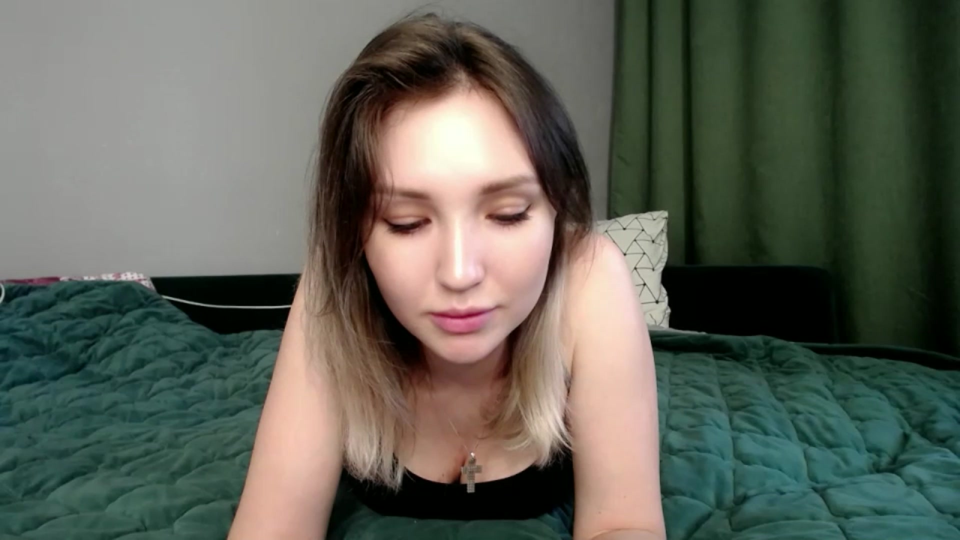 Gallery image thumbnail from Ashley_cutie_'s myfreecams stream on, 06/03/2025, 10:03 image 12 of 20