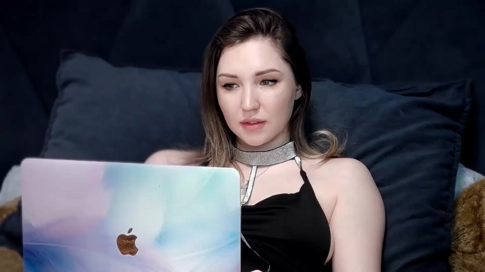 Gallery image thumbnail from Ashley_cutie_'s myfreecams stream on, 11/07/2025, 19:50 image 9 of 20