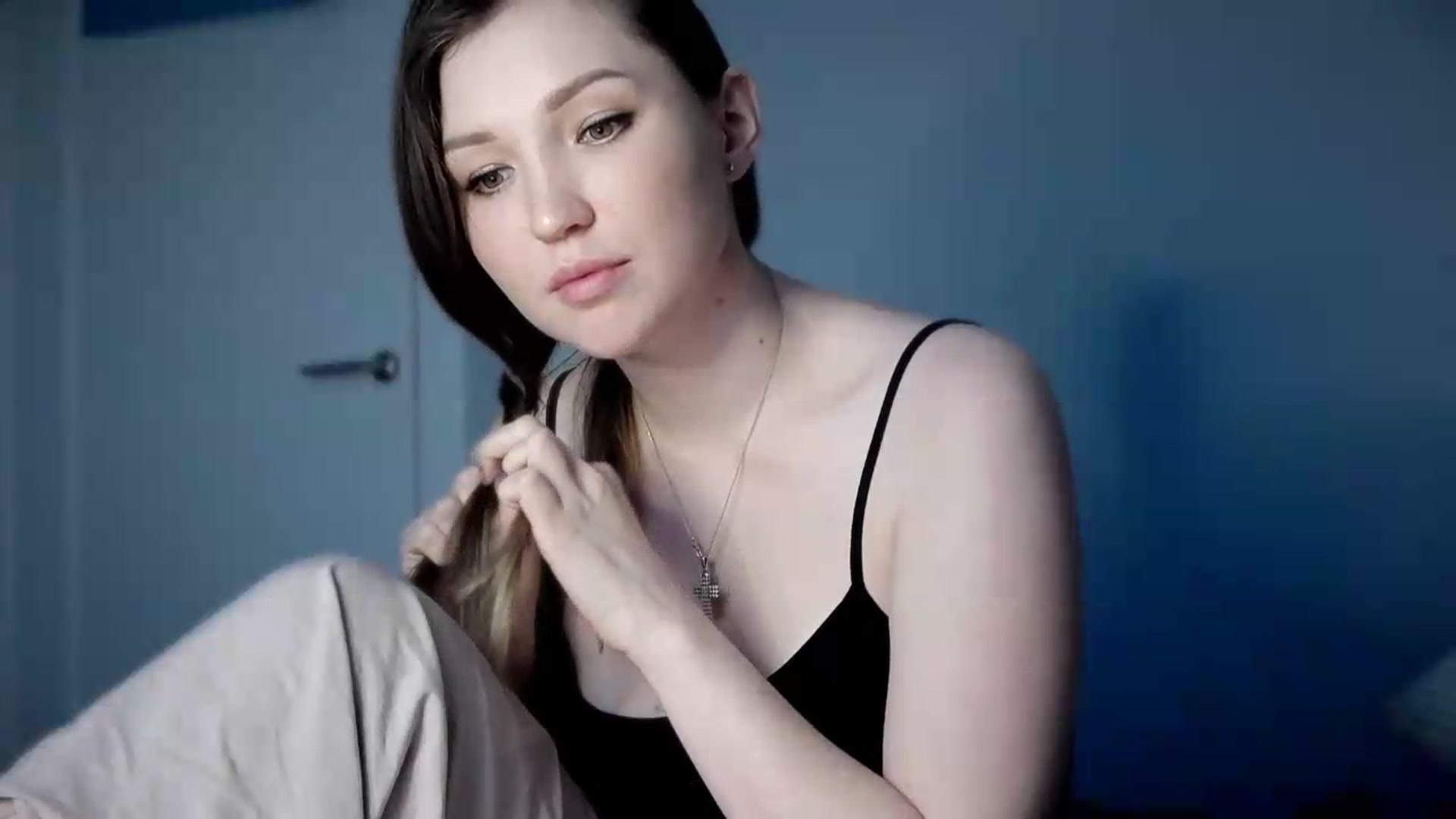 Gallery image thumbnail from Ashley_cutie_'s myfreecams stream on, 05/15/2026, 17:43 image 12 of 20