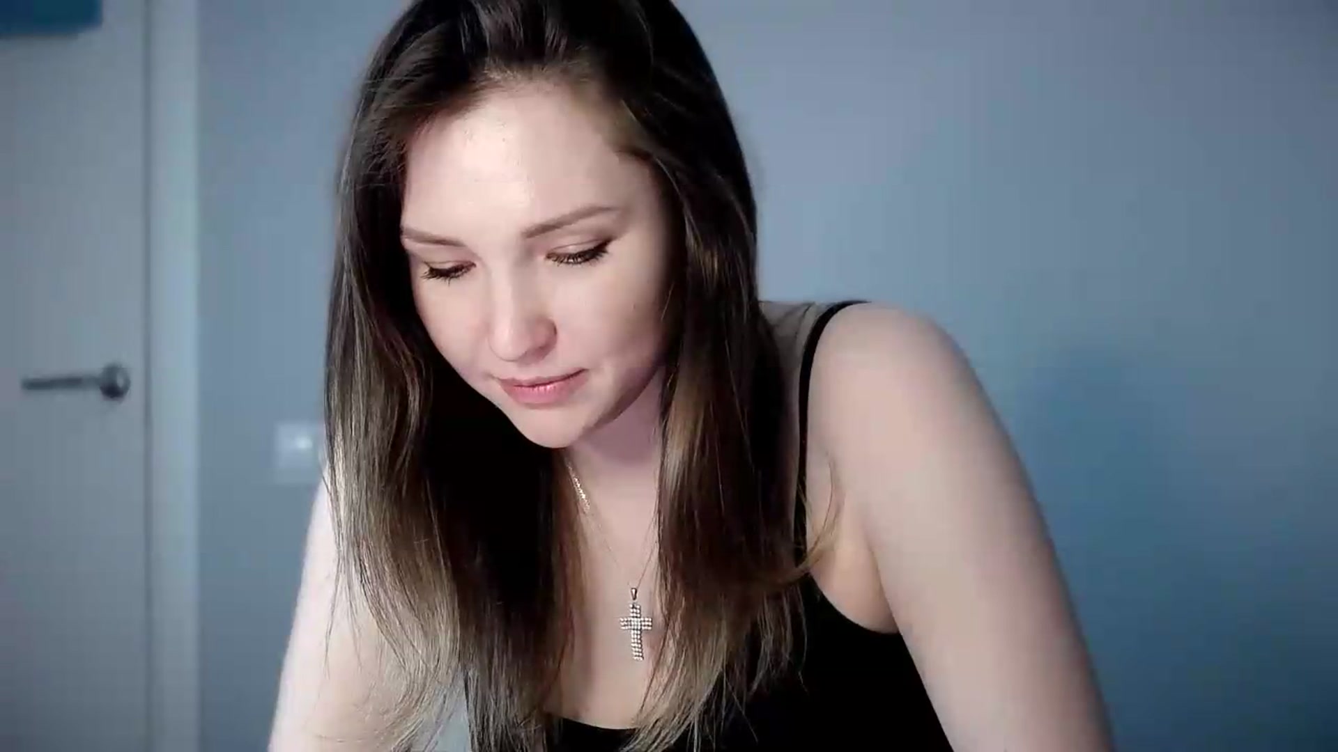 Gallery image thumbnail from Ashley_cutie_'s myfreecams stream on, 05/18/2026, 21:08 image 15 of 20
