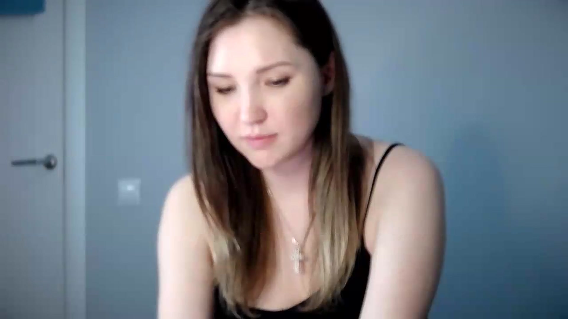 Gallery image thumbnail from Ashley_cutie_'s myfreecams stream on, 05/18/2026, 21:08 image 12 of 20