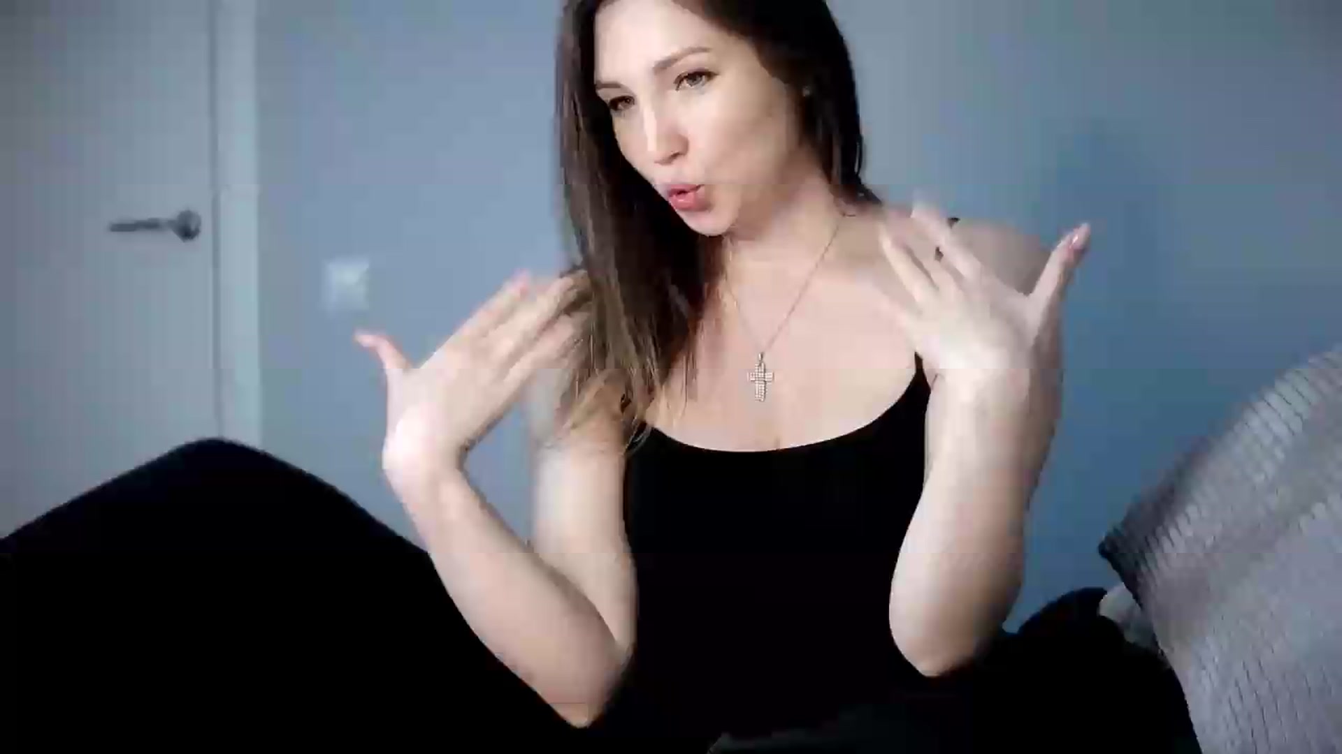 Gallery image thumbnail from Ashley_cutie_'s myfreecams stream on, 05/29/2026, 19:52 image 16 of 20