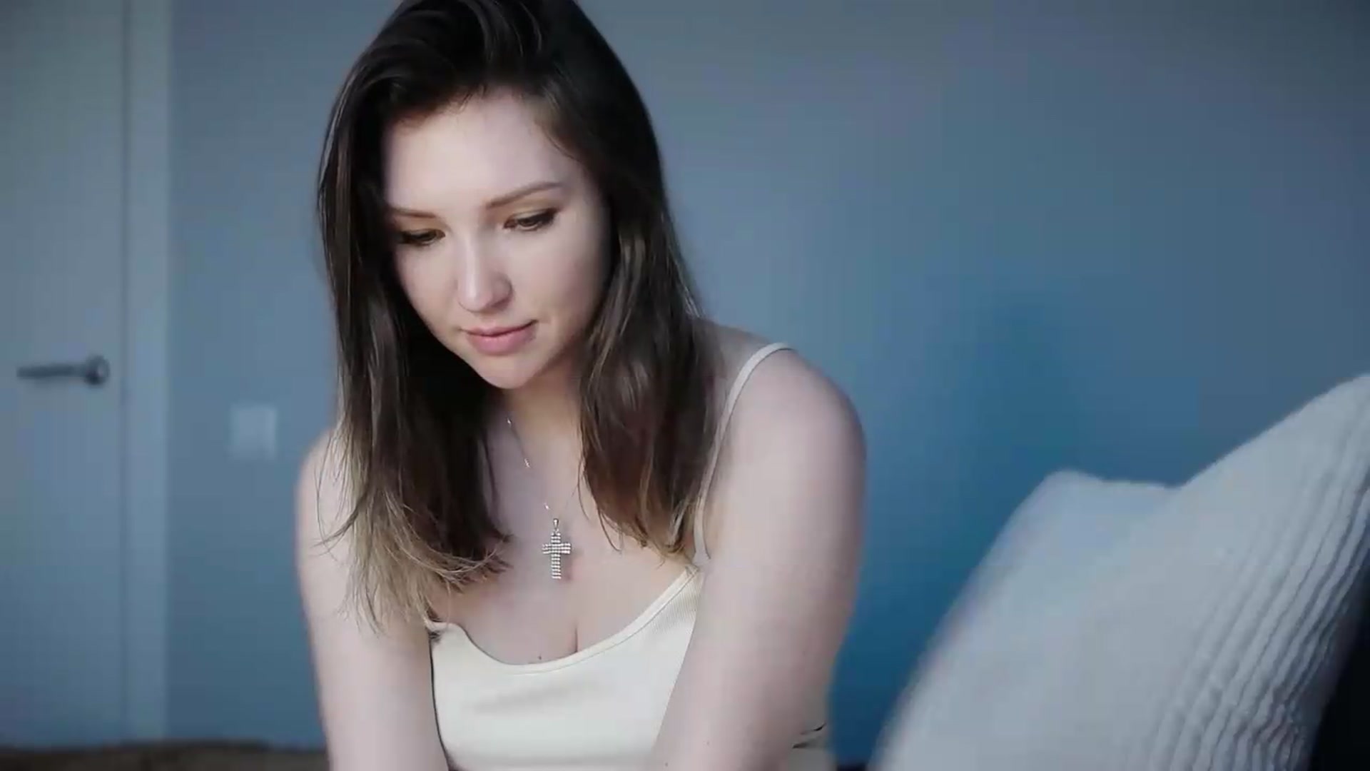 Gallery image thumbnail from Ashley_cutie_'s myfreecams stream on, 06/09/2026, 18:46 image 18 of 20