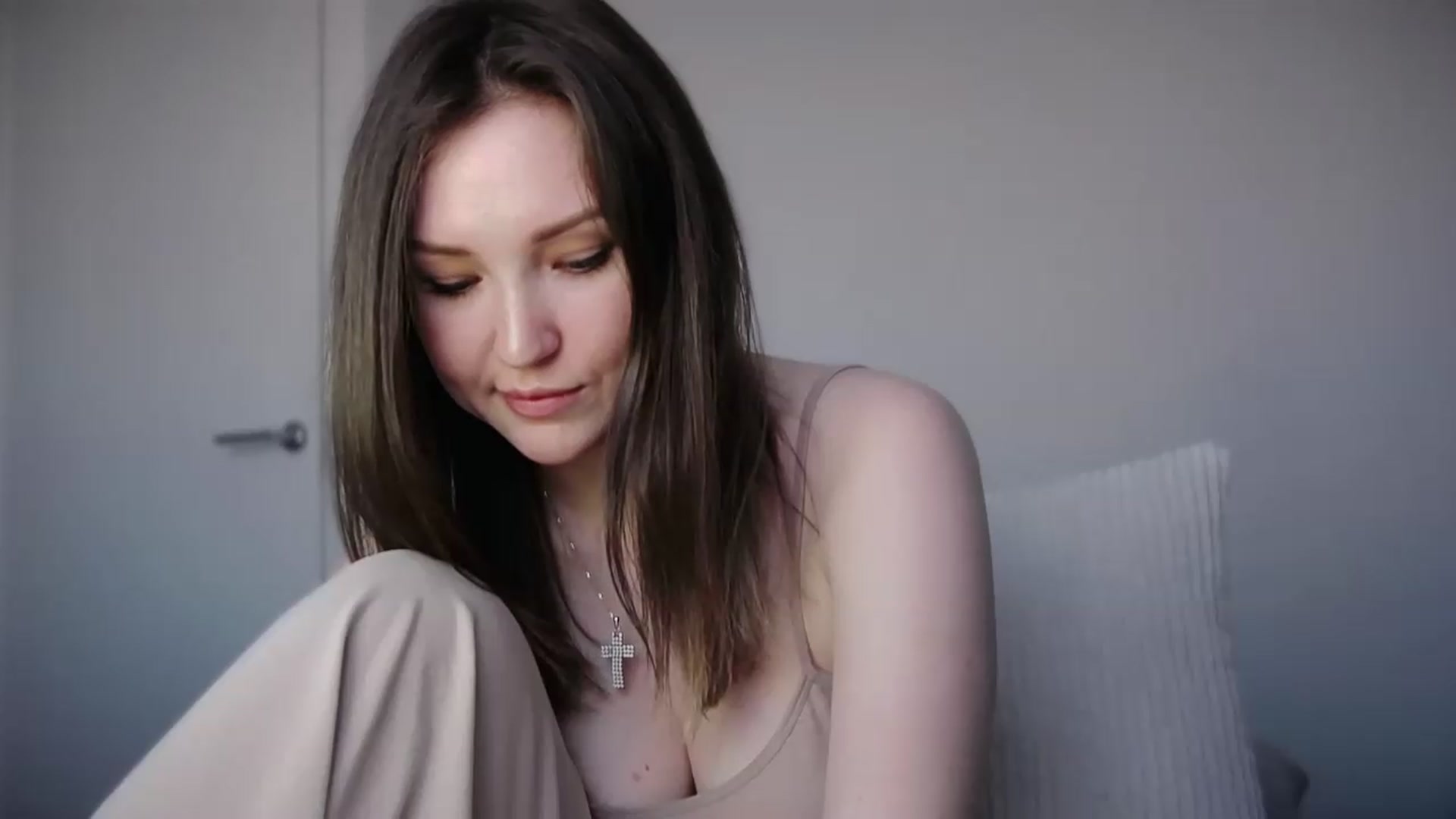 Gallery image thumbnail from Ashley_cutie_'s myfreecams stream on, 06/15/2026, 18:20 image 10 of 20