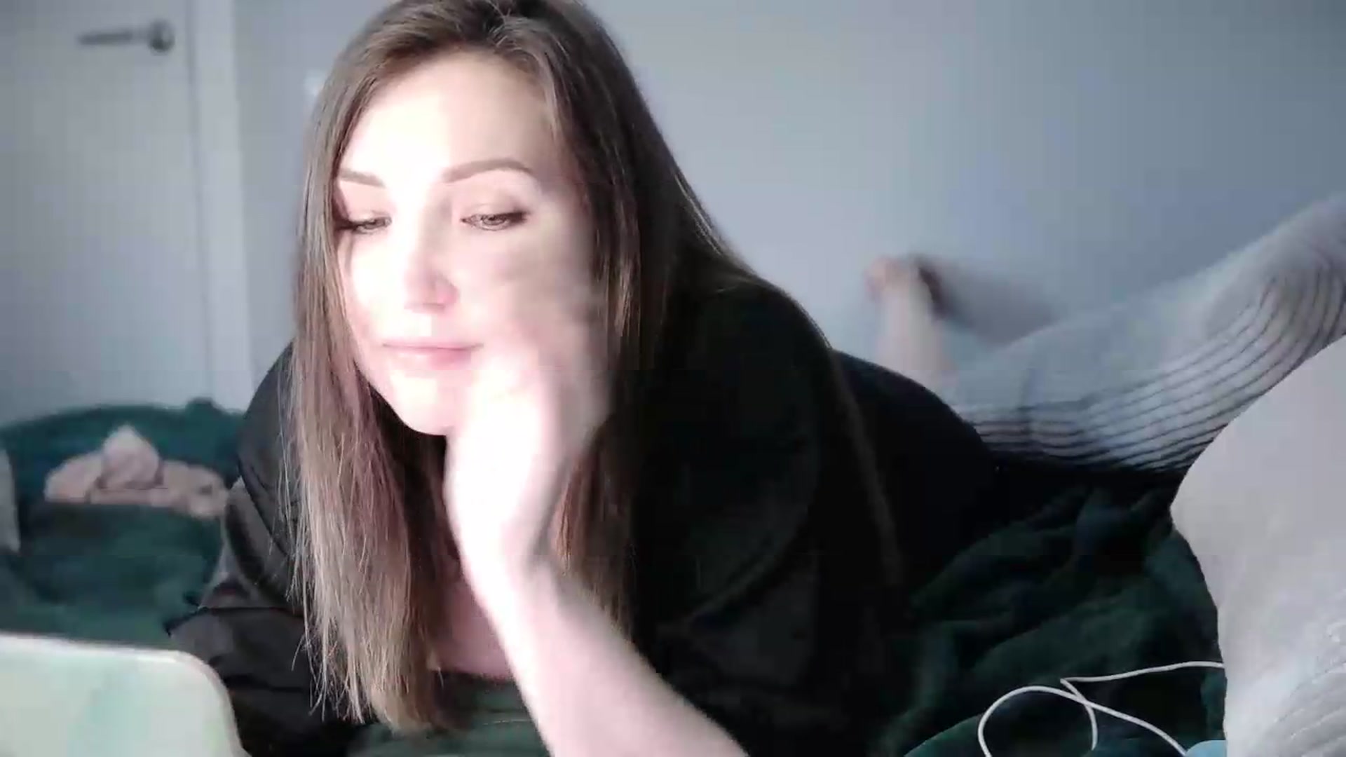 Gallery image thumbnail from Ashley_cutie_'s myfreecams stream on, 06/15/2026, 21:36 image 14 of 20
