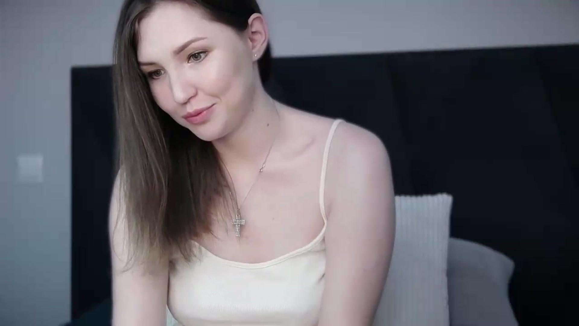 Gallery image thumbnail from Ashley_cutie_'s myfreecams stream on, 06/21/2026, 18:53 image 9 of 20